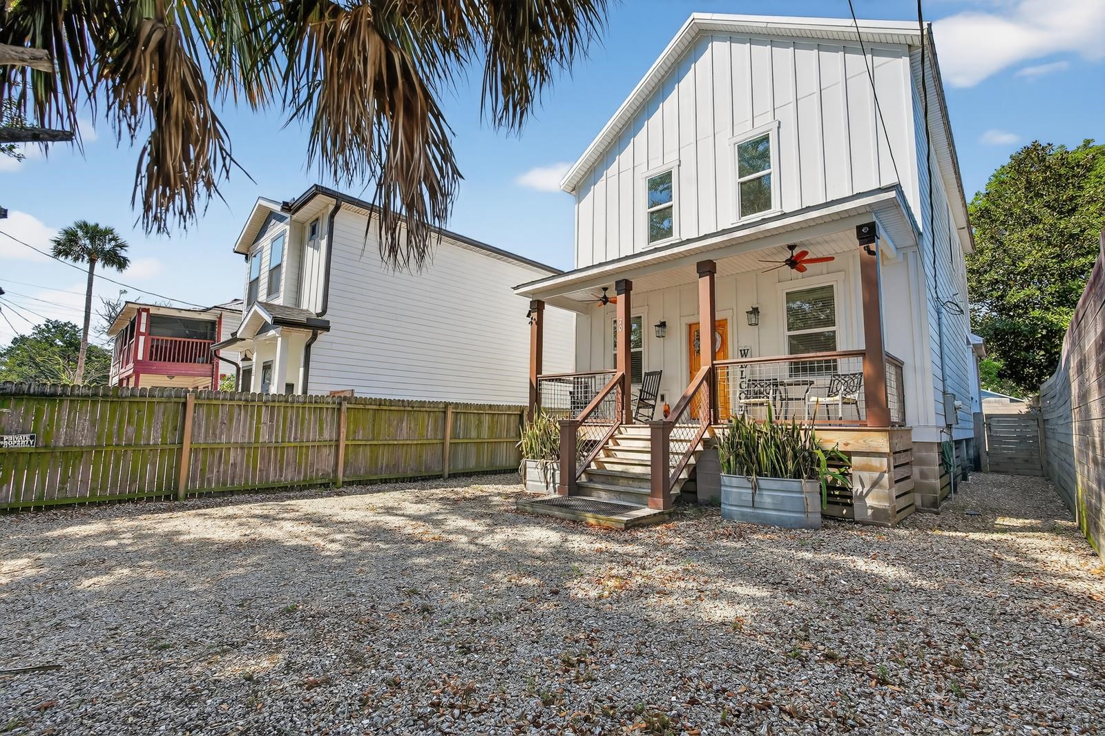 Image 60 of 70 For 70 Oneida St