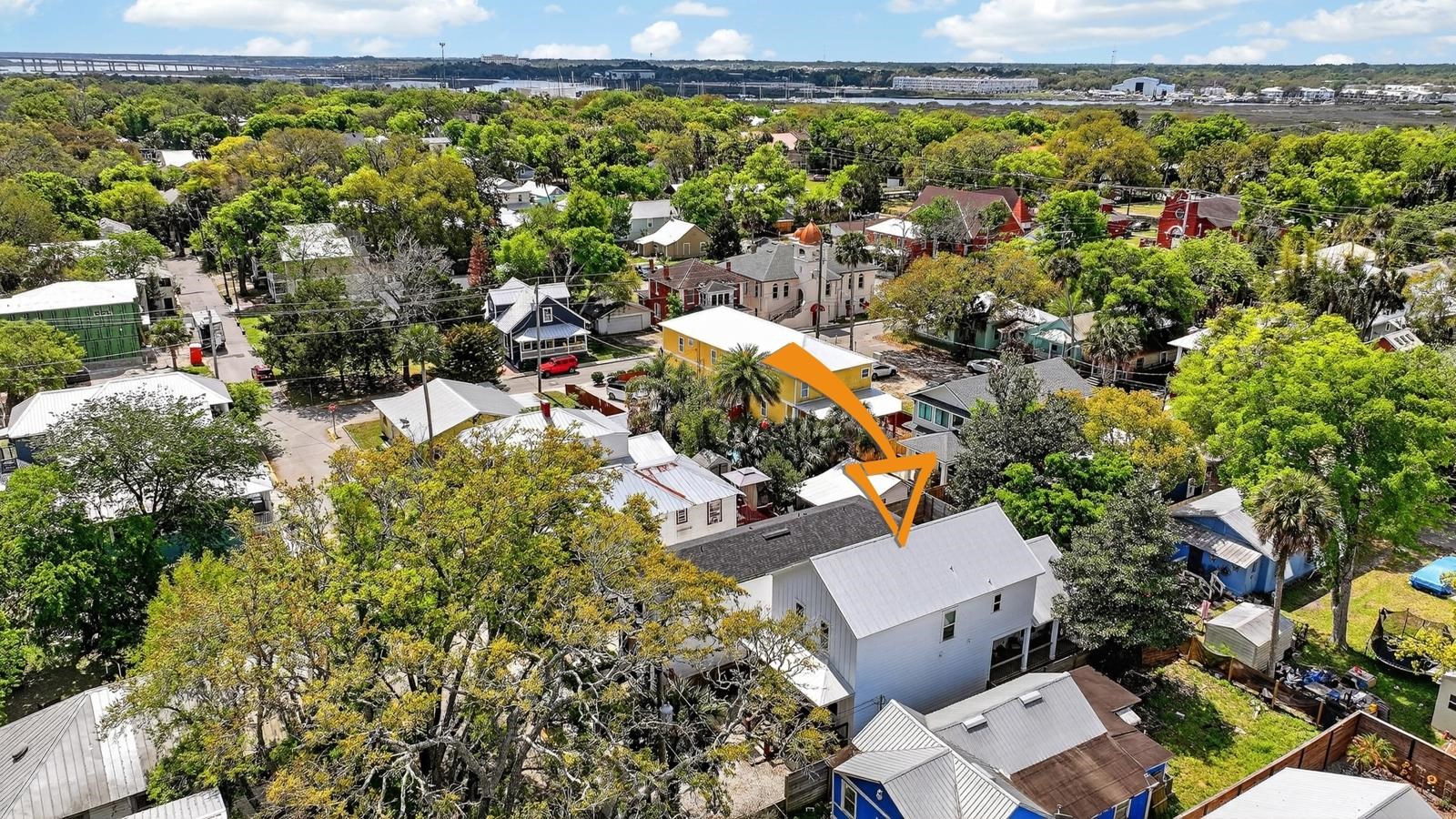 Image 66 of 70 For 70 Oneida St