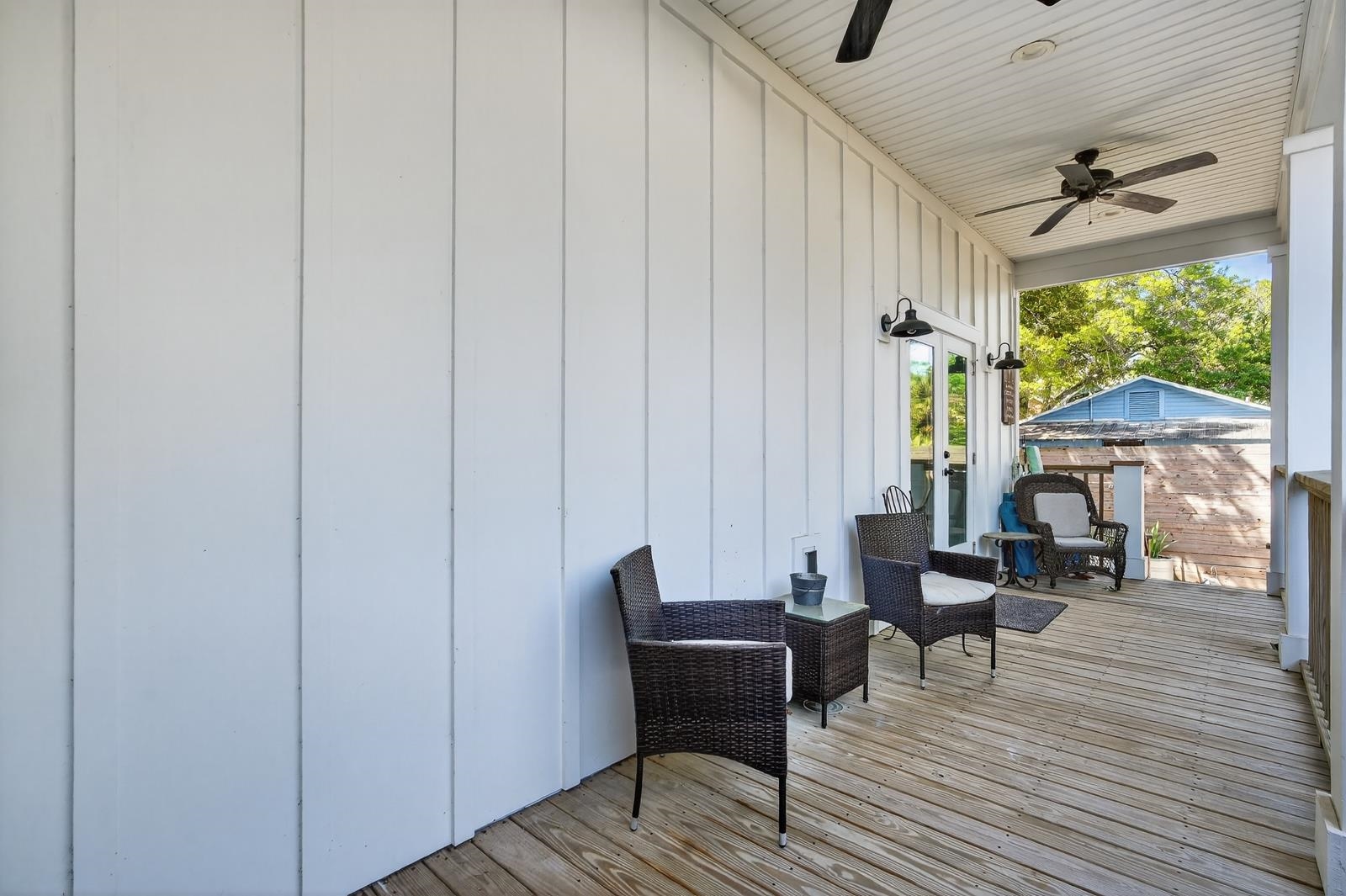 Image 7 of 70 For 70 Oneida St