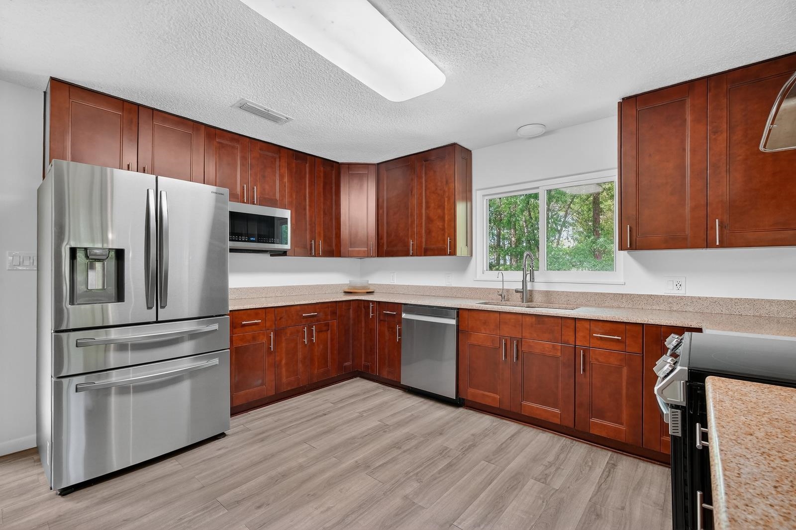 Image 22 of 72 For 5301 Church Rd