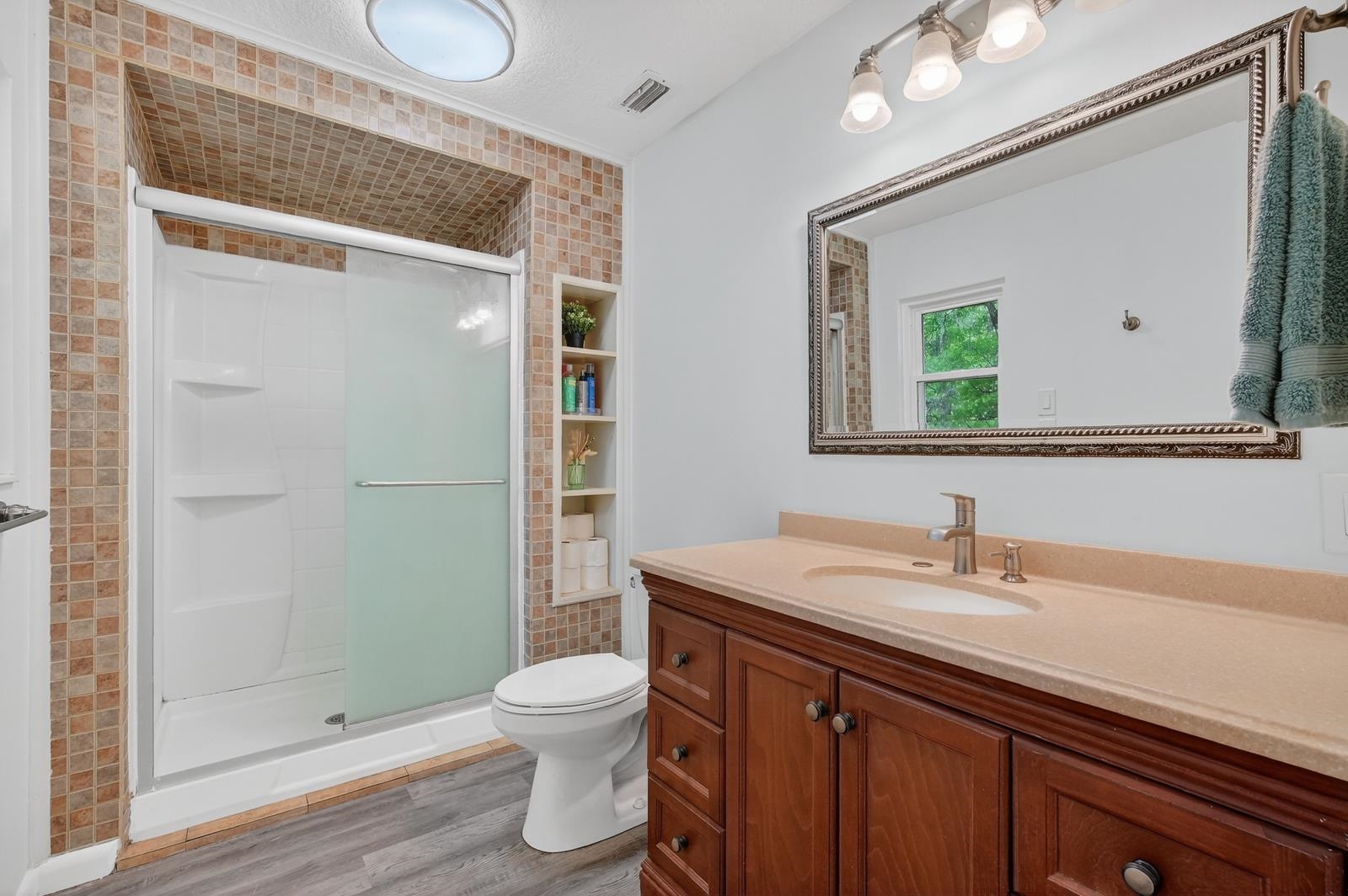 Image 36 of 72 For 5301 Church Rd