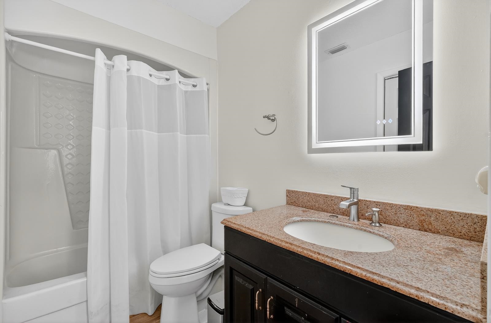 Image 39 of 72 For 5301 Church Rd