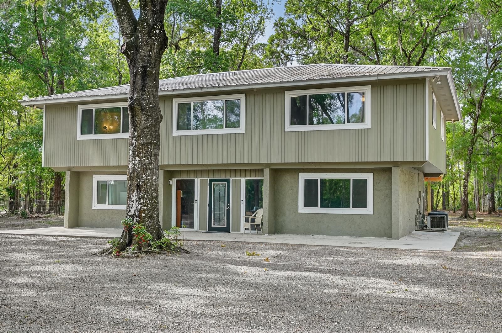 Image 4 of 72 For 5301 Church Rd