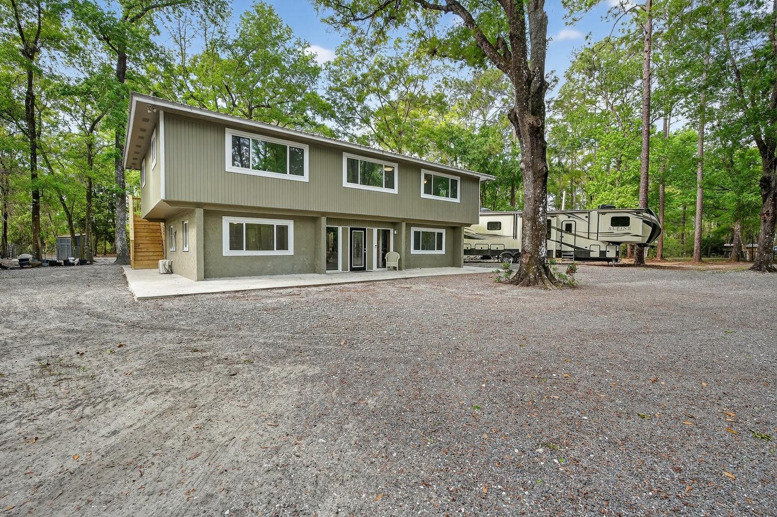 Image 5 of 72 For 5301 Church Rd