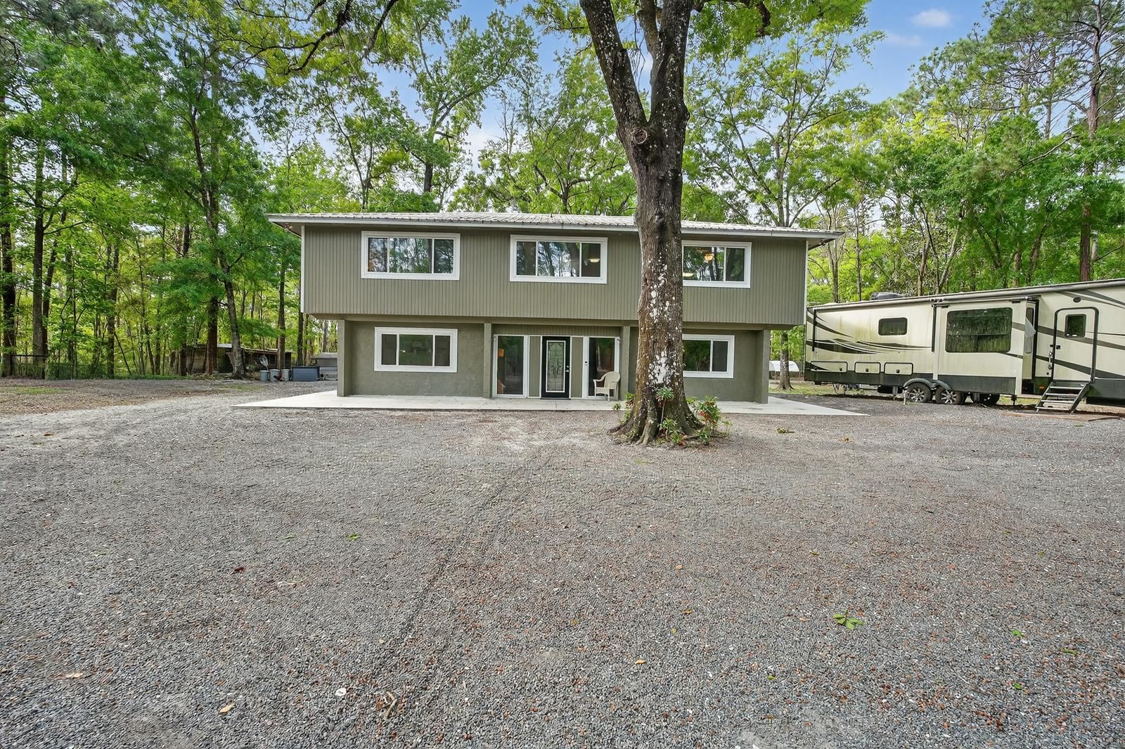 Image 6 of 72 For 5301 Church Rd