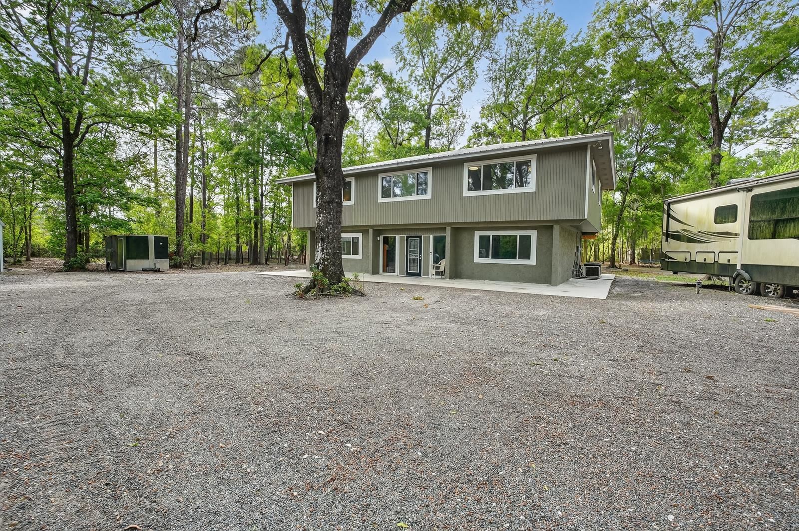 Image 7 of 72 For 5301 Church Rd