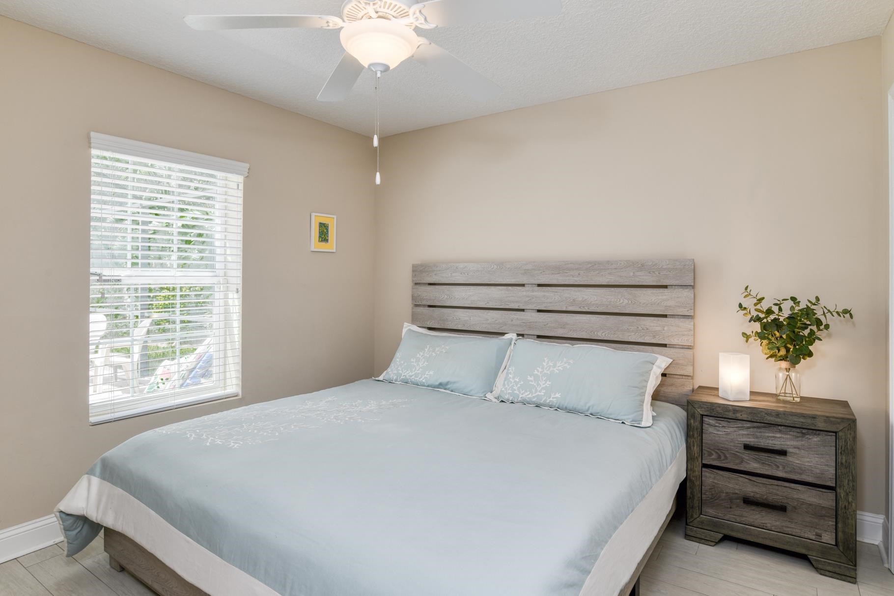 Image 14 of 47 For 5067 Atlantic View