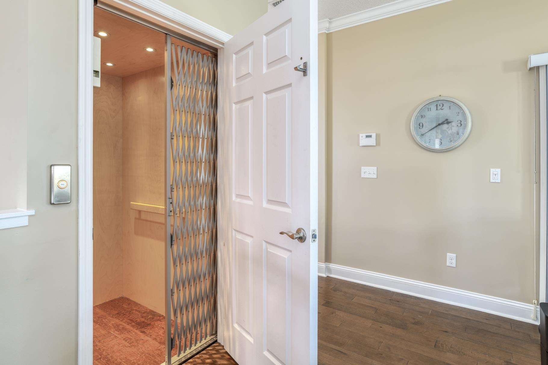 Image 16 of 47 For 5067 Atlantic View