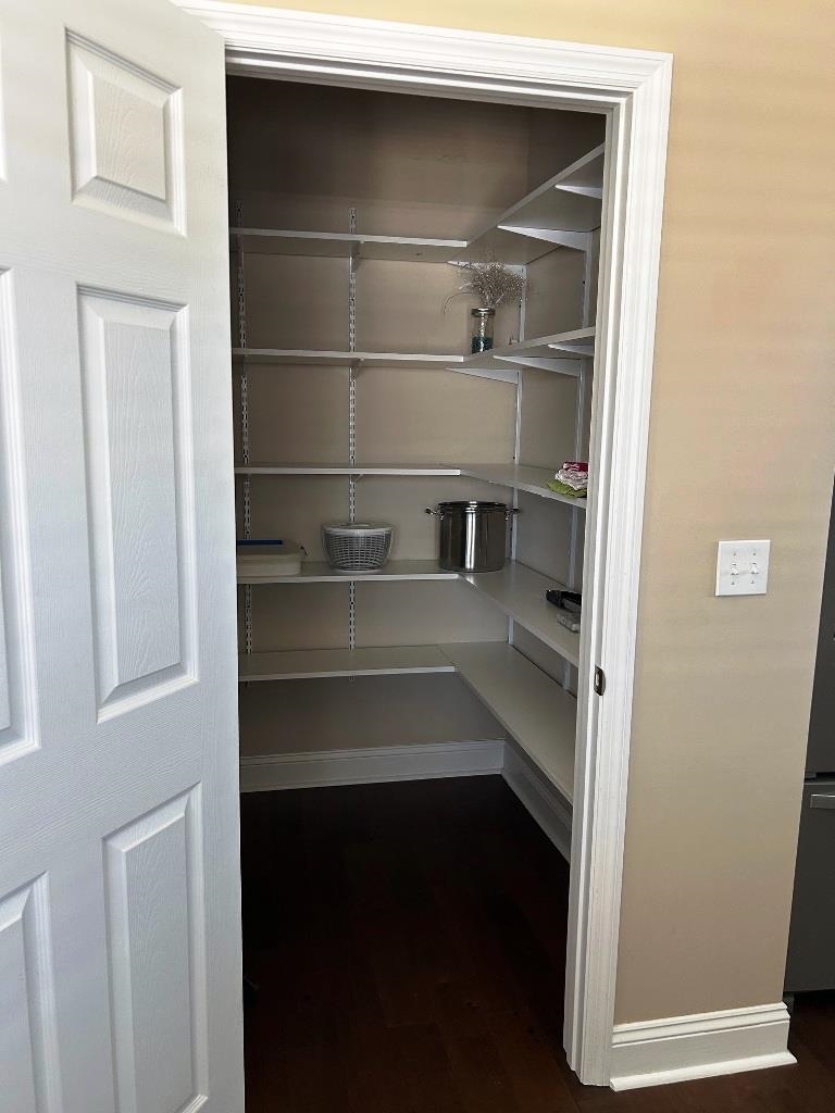 Image 32 of 47 For 5067 Atlantic View