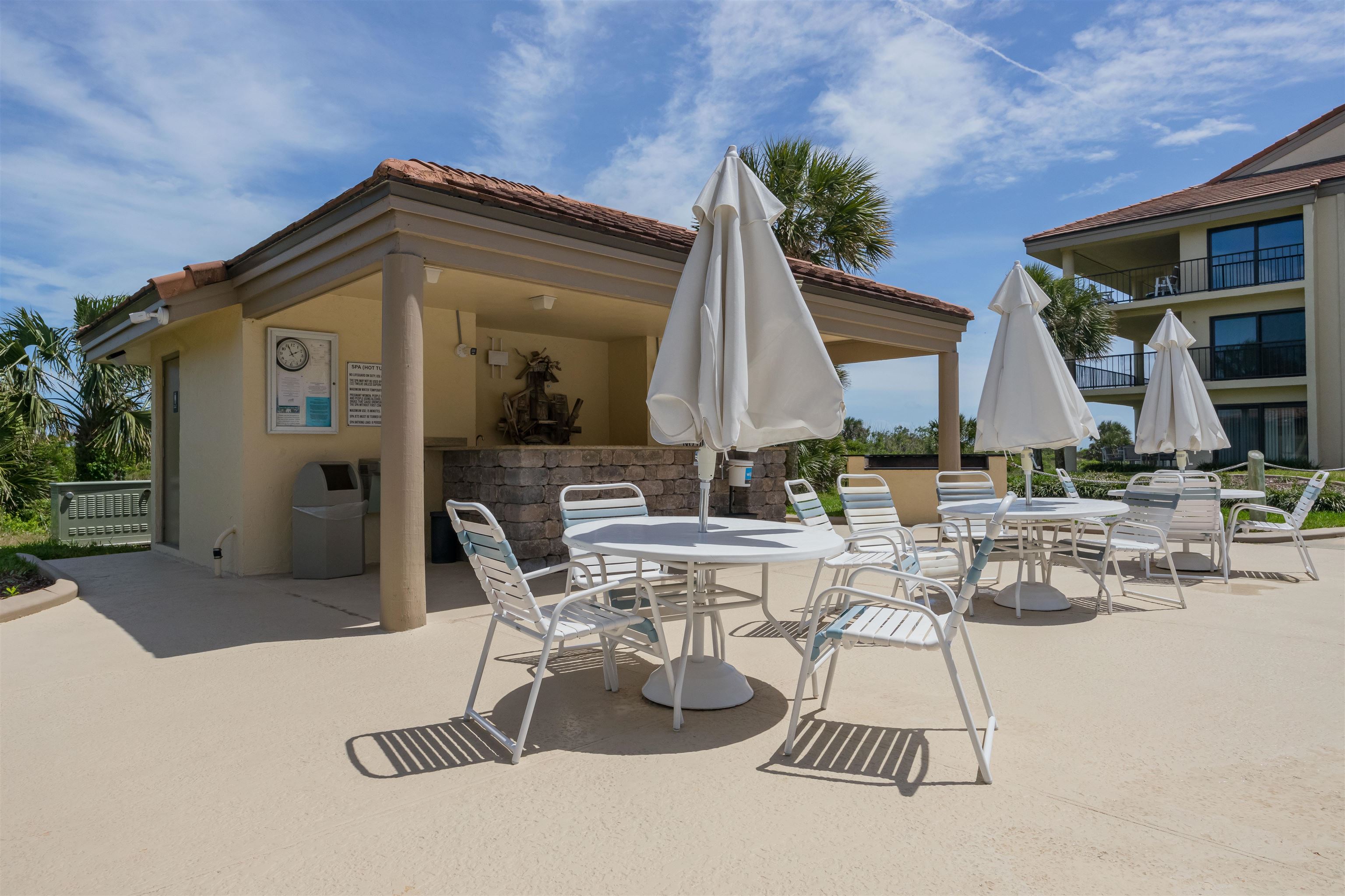 Image 65 of 79 For 98 Village Del Lago Cir