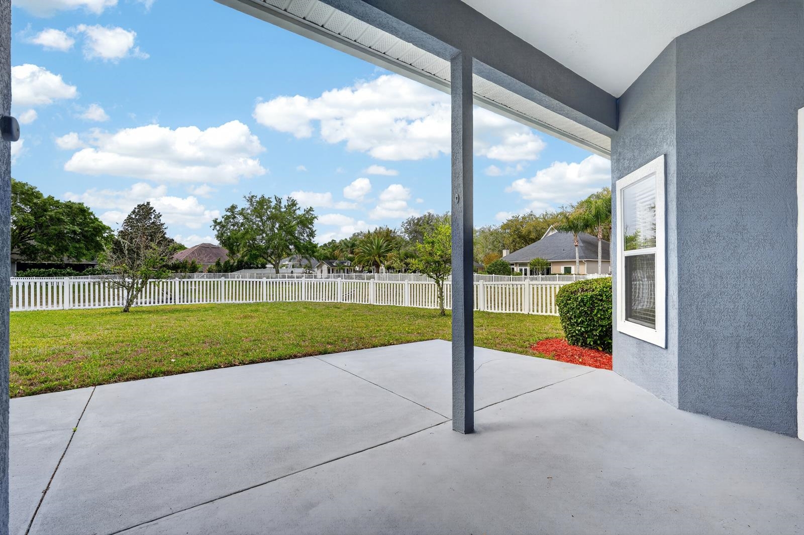 Image 44 of 57 For 1104 Hideaway Dr