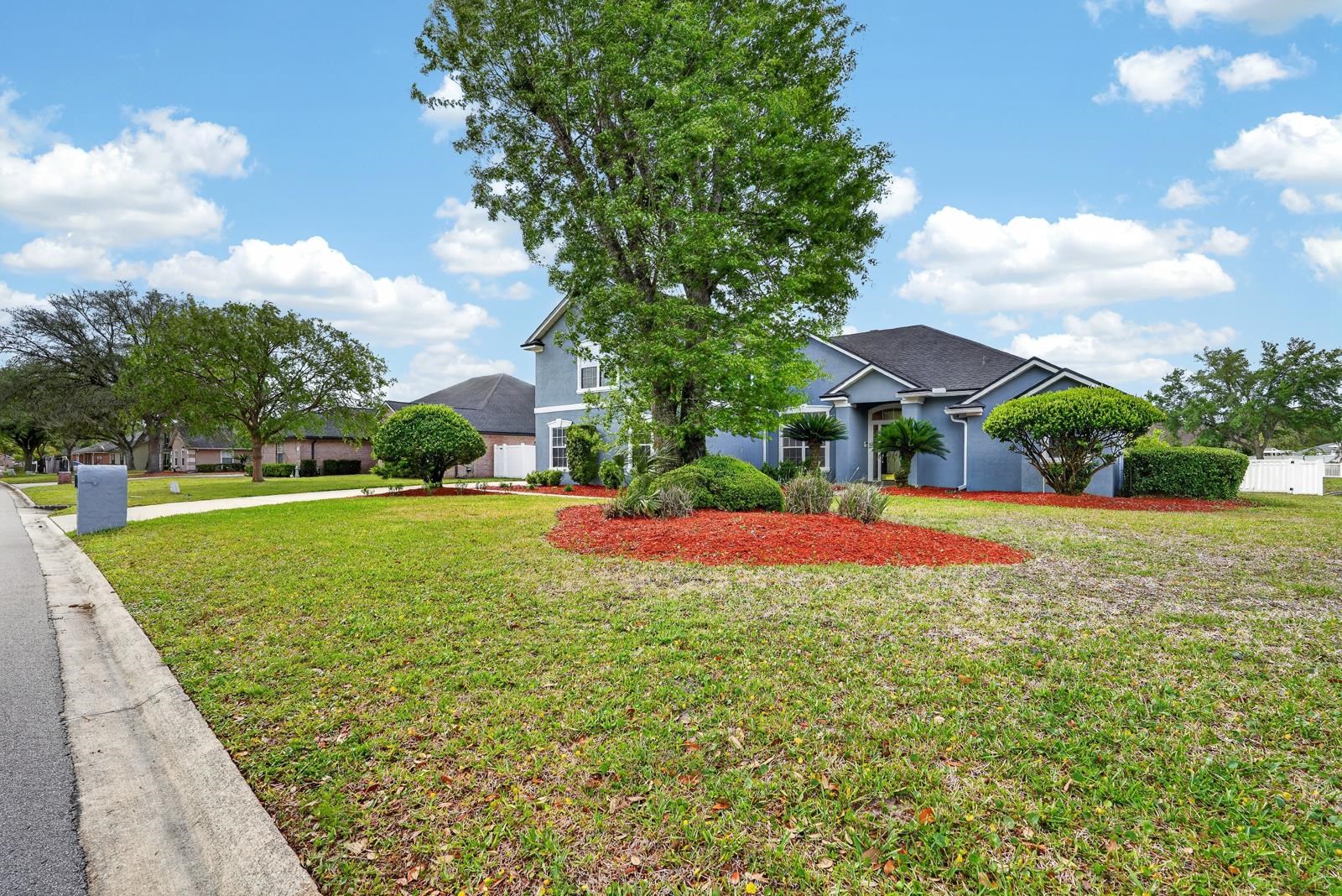 Image 6 of 57 For 1104 Hideaway Dr