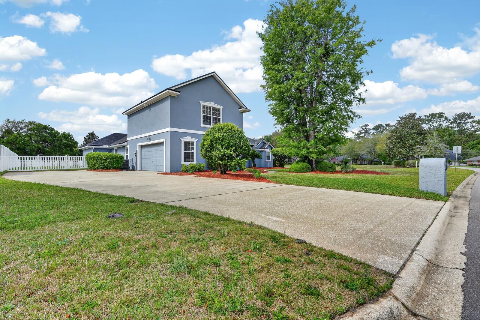 Image 8 of 57 For 1104 Hideaway Dr