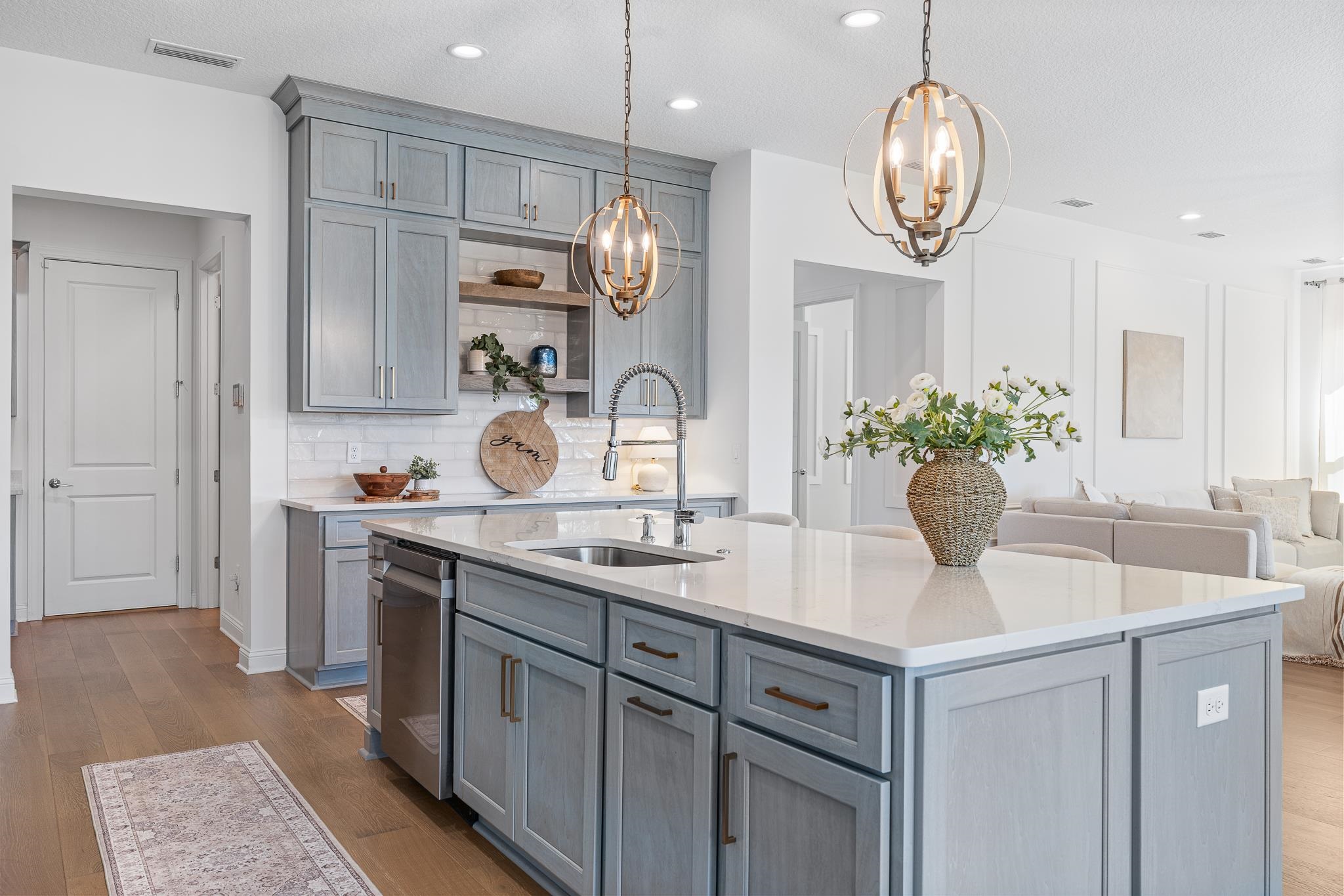 Image 22 of 98 For 164 Tesoro Terrace