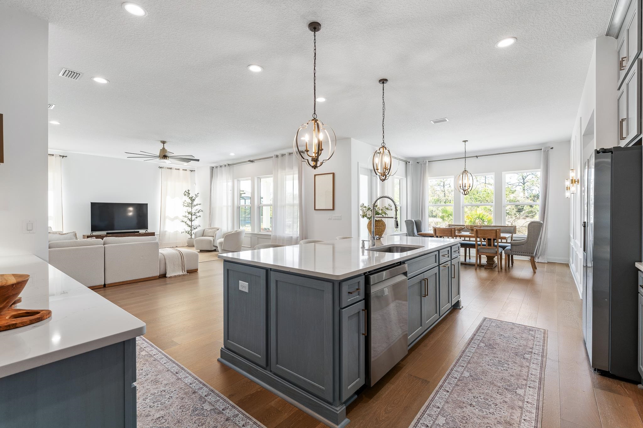 Image 26 of 98 For 164 Tesoro Terrace