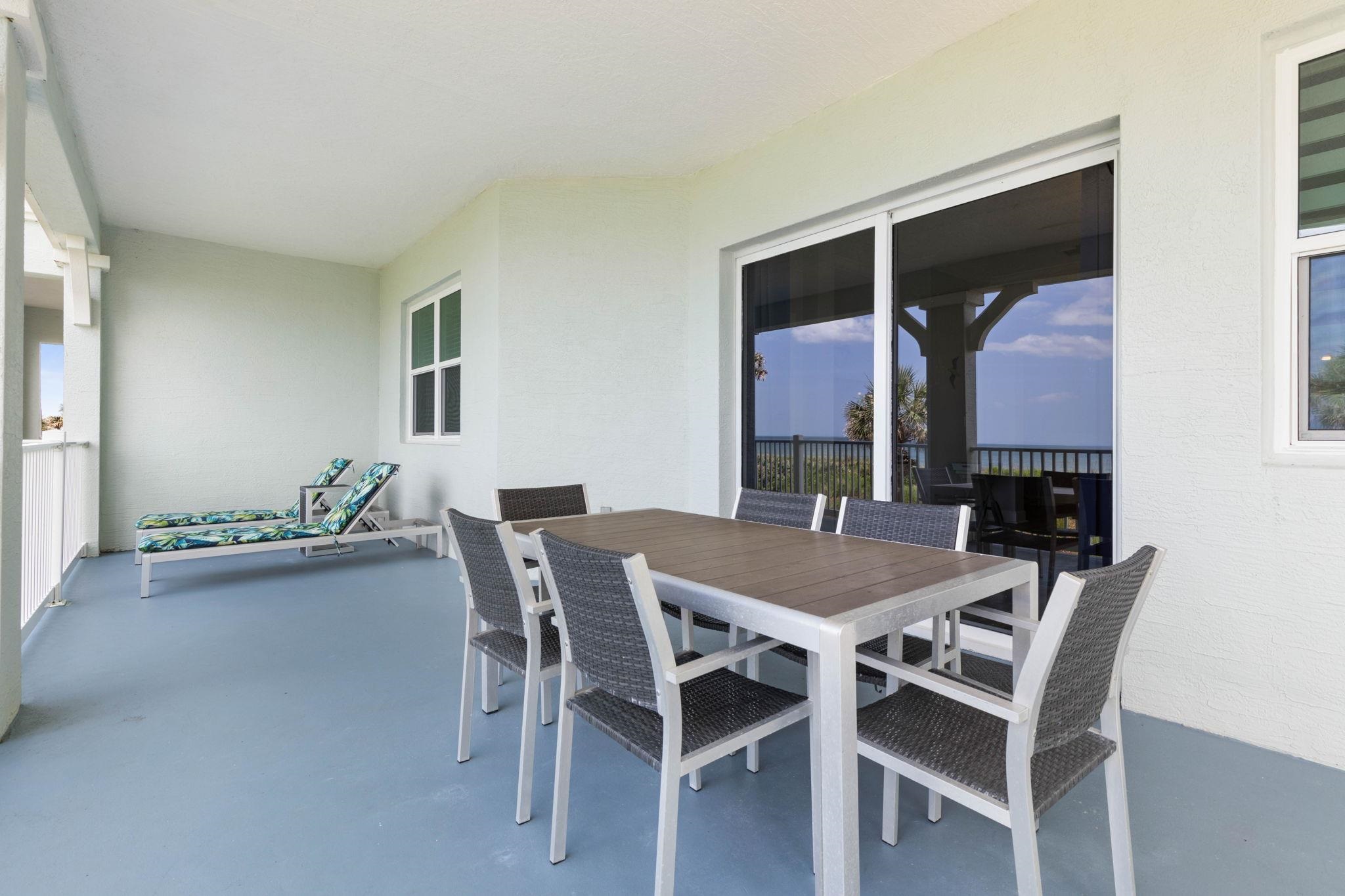 Image 12 of 85 For 800 Cinnamon Beach Way  721