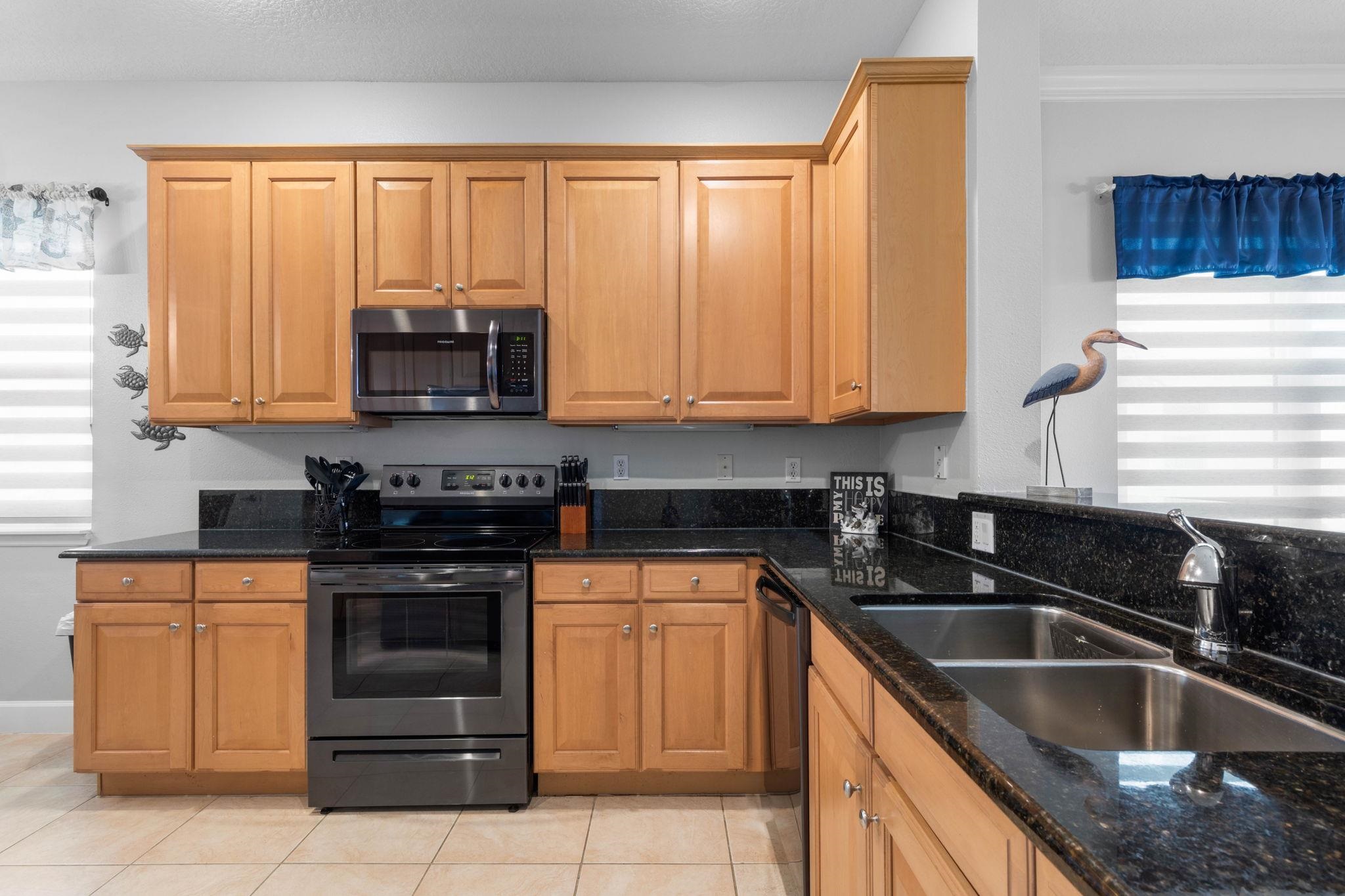 Image 20 of 85 For 800 Cinnamon Beach Way  721