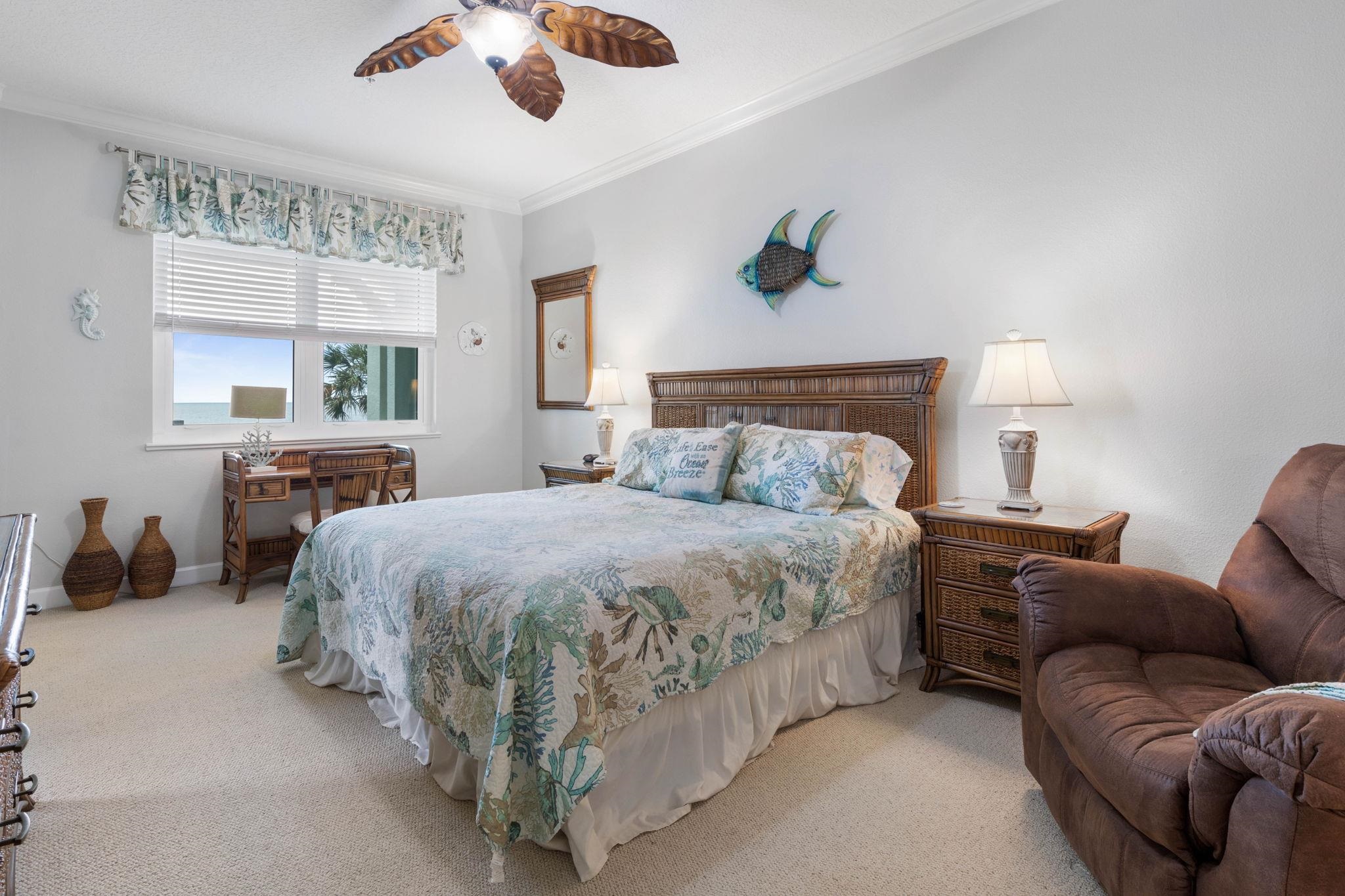 Image 27 of 85 For 800 Cinnamon Beach Way  721