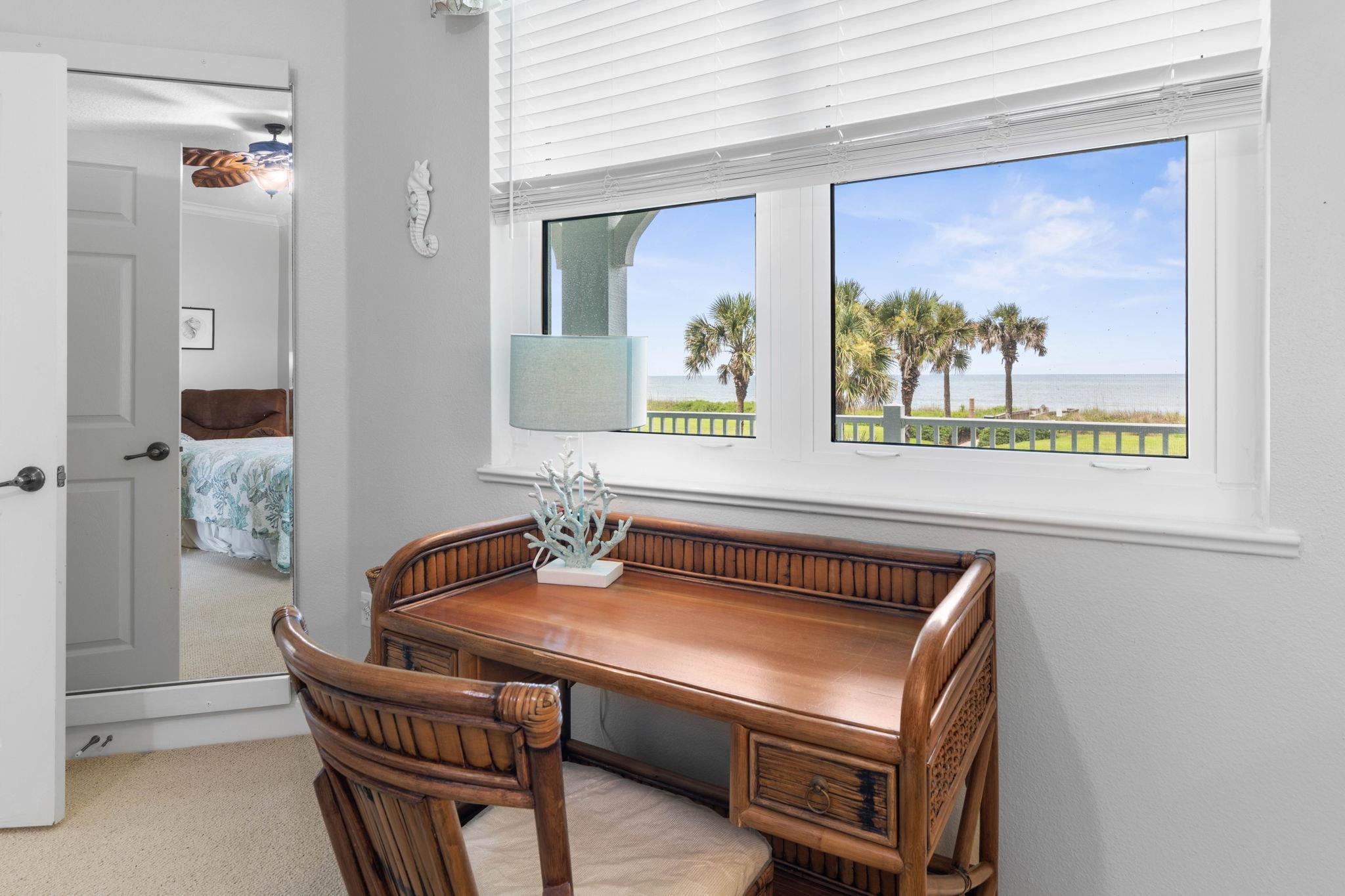 Image 28 of 85 For 800 Cinnamon Beach Way  721