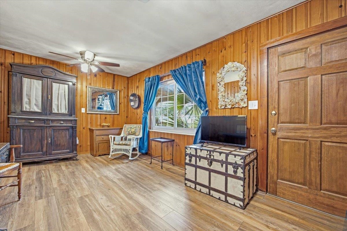 Image 11 of 25 For 350 Us Highway 17 S