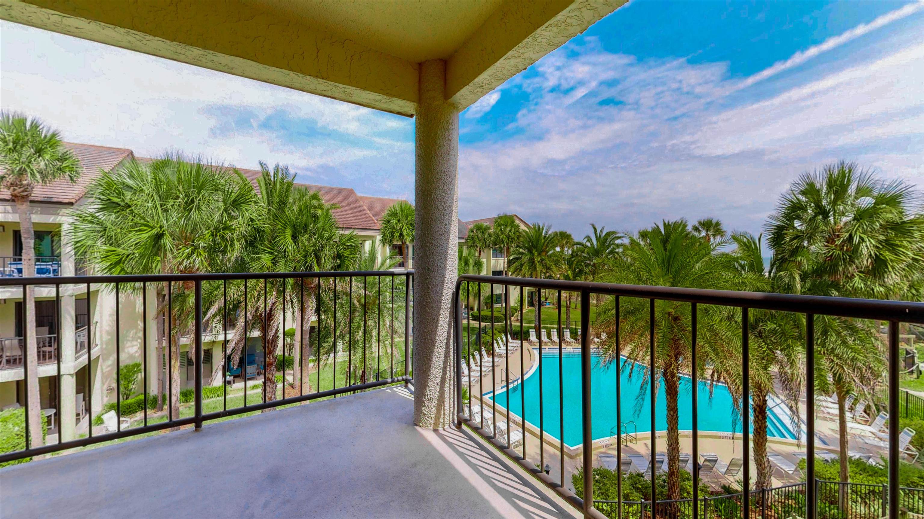 Image 2 of 44 For 302 Aegean Vista Way