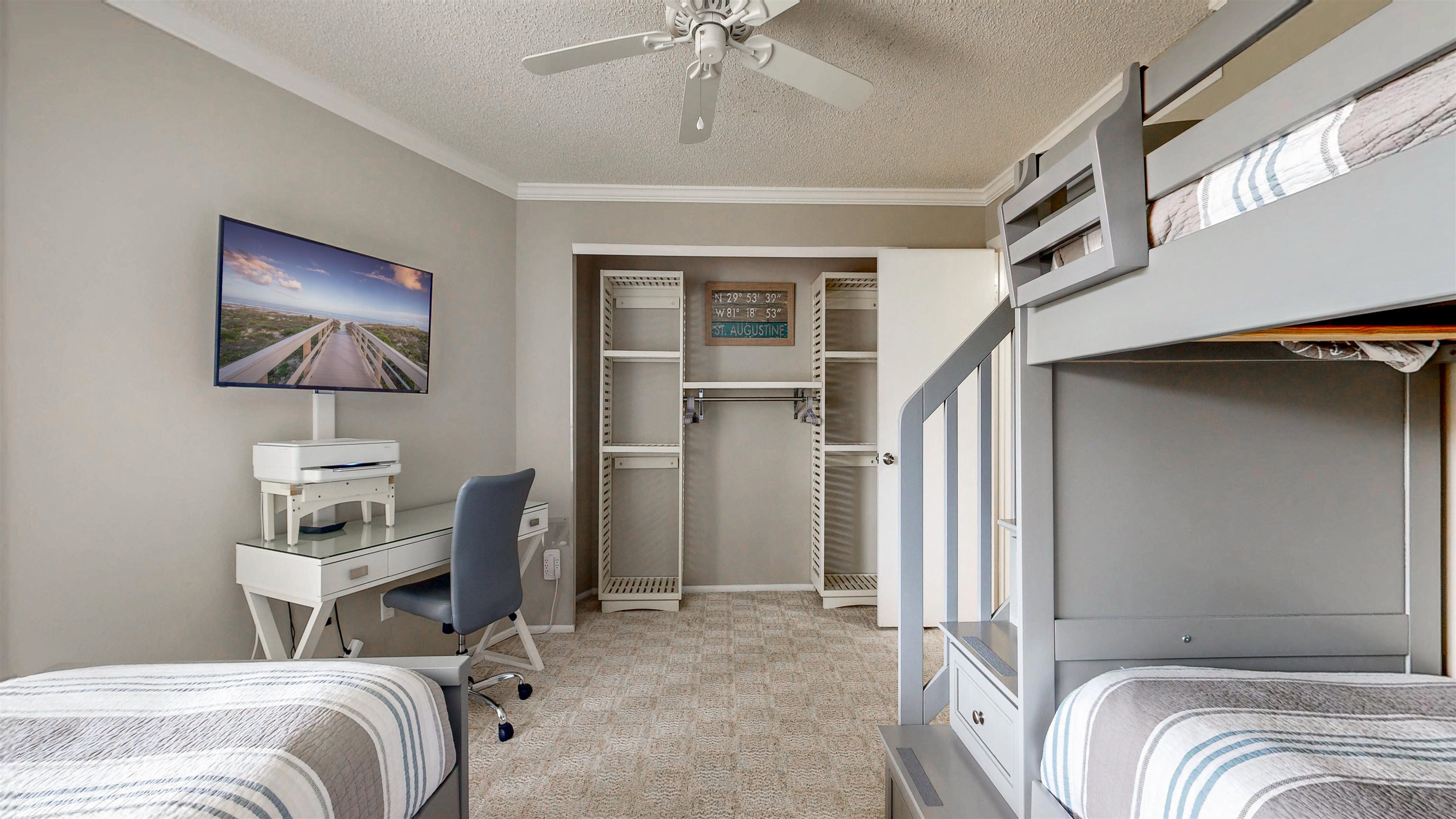 Image 29 of 44 For 302 Aegean Vista Way