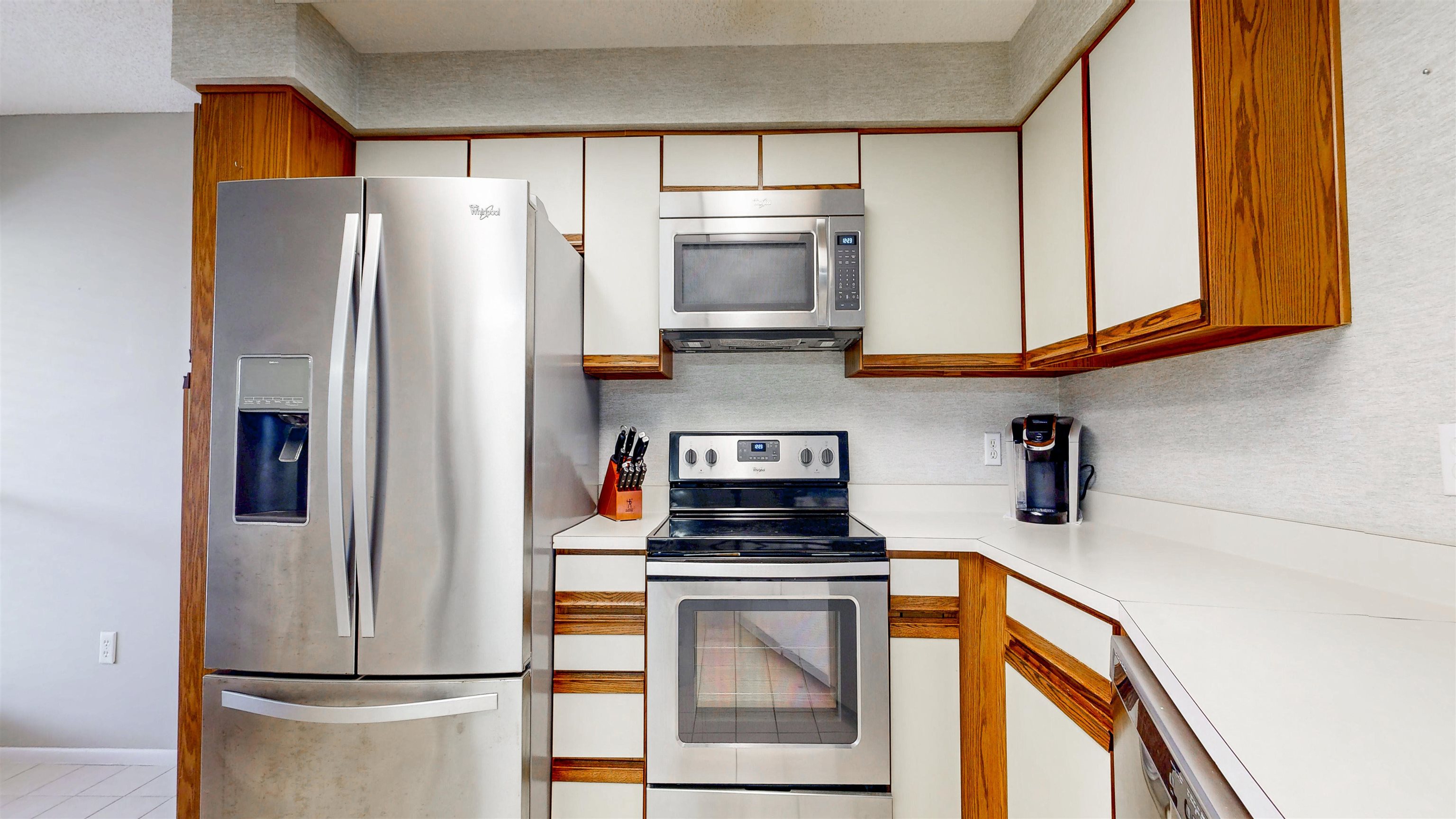 Image 5 of 44 For 302 Aegean Vista Way