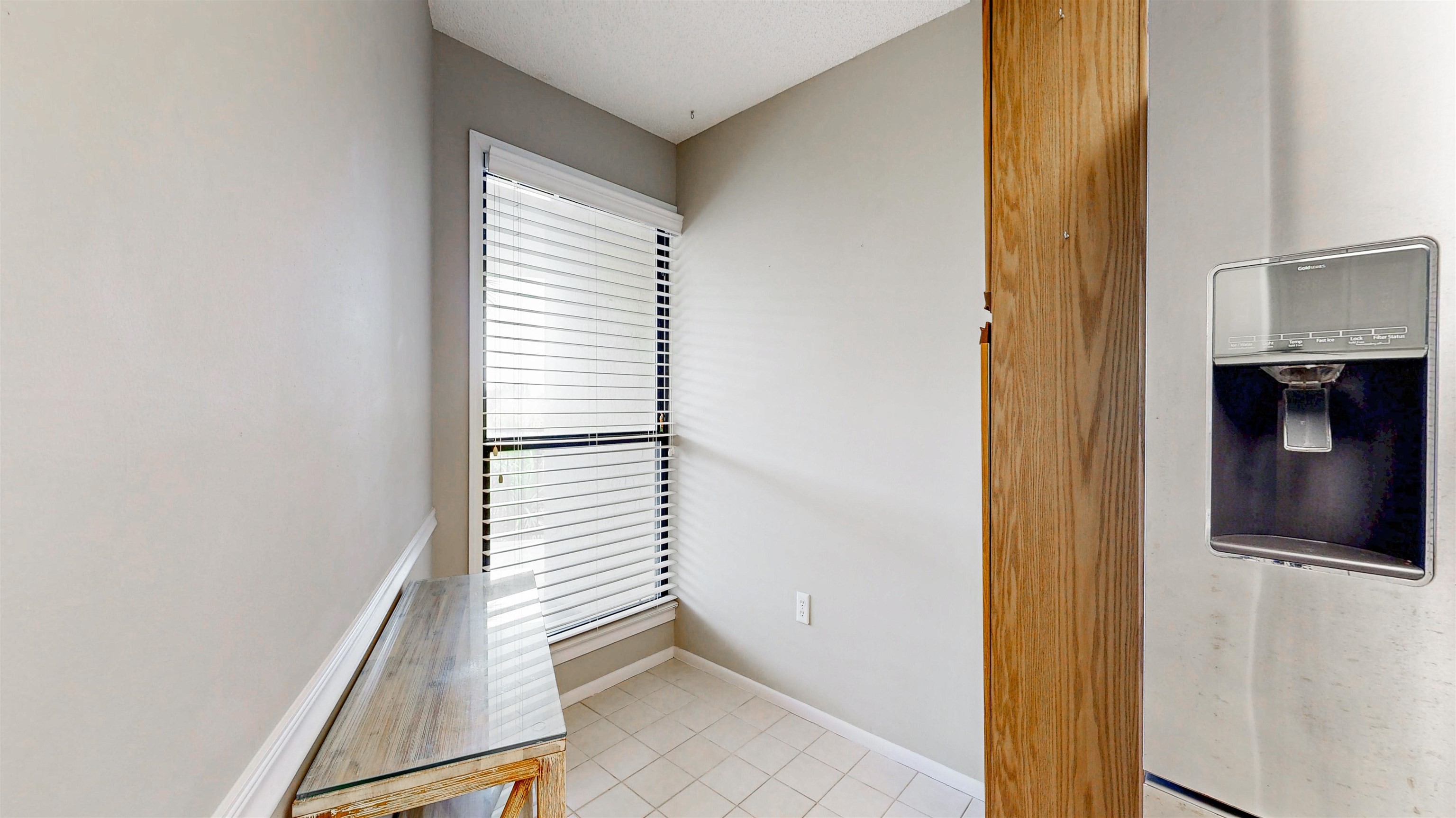 Image 7 of 44 For 302 Aegean Vista Way