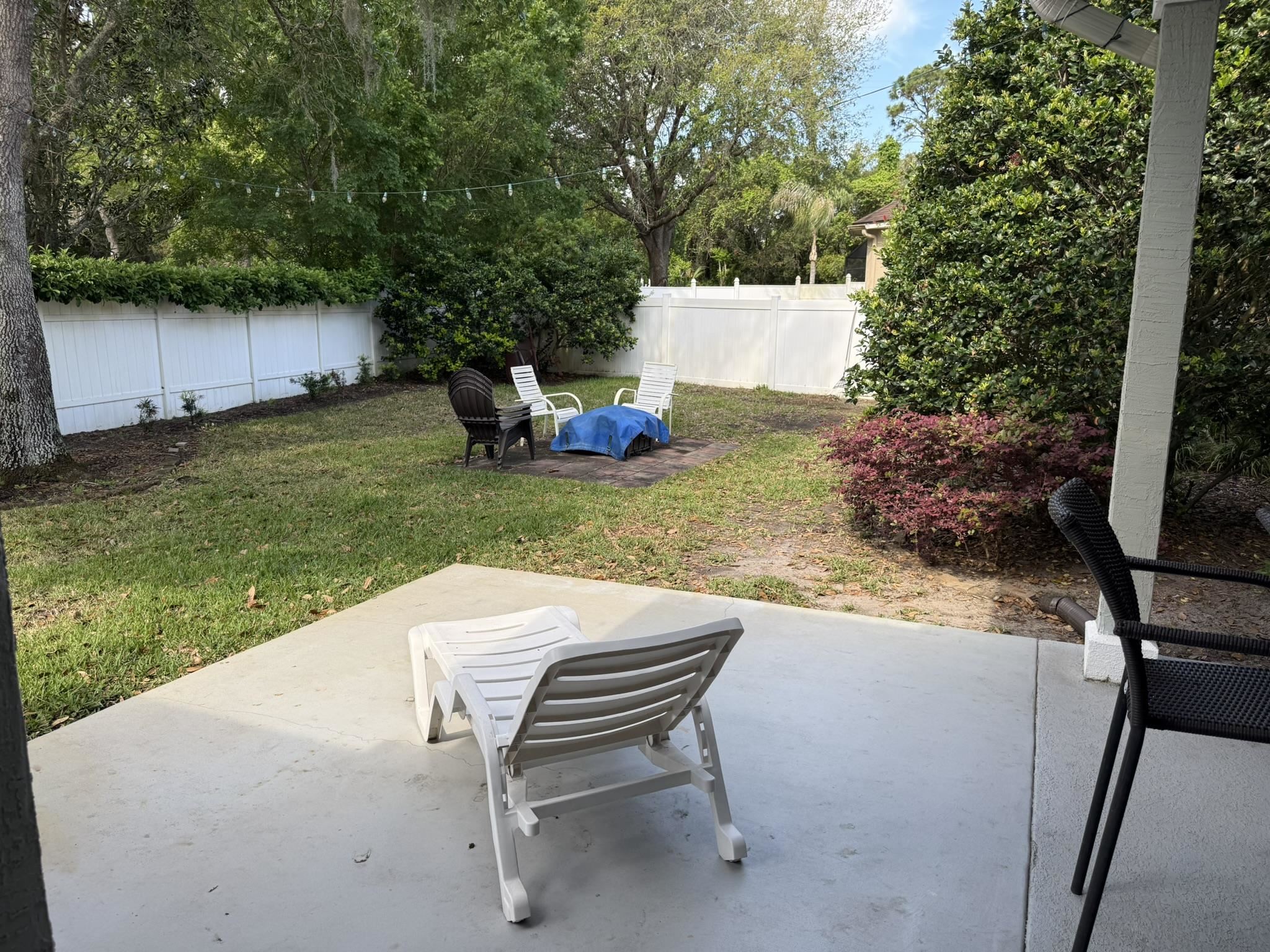 Image 32 of 35 For 356 Palmas Cir