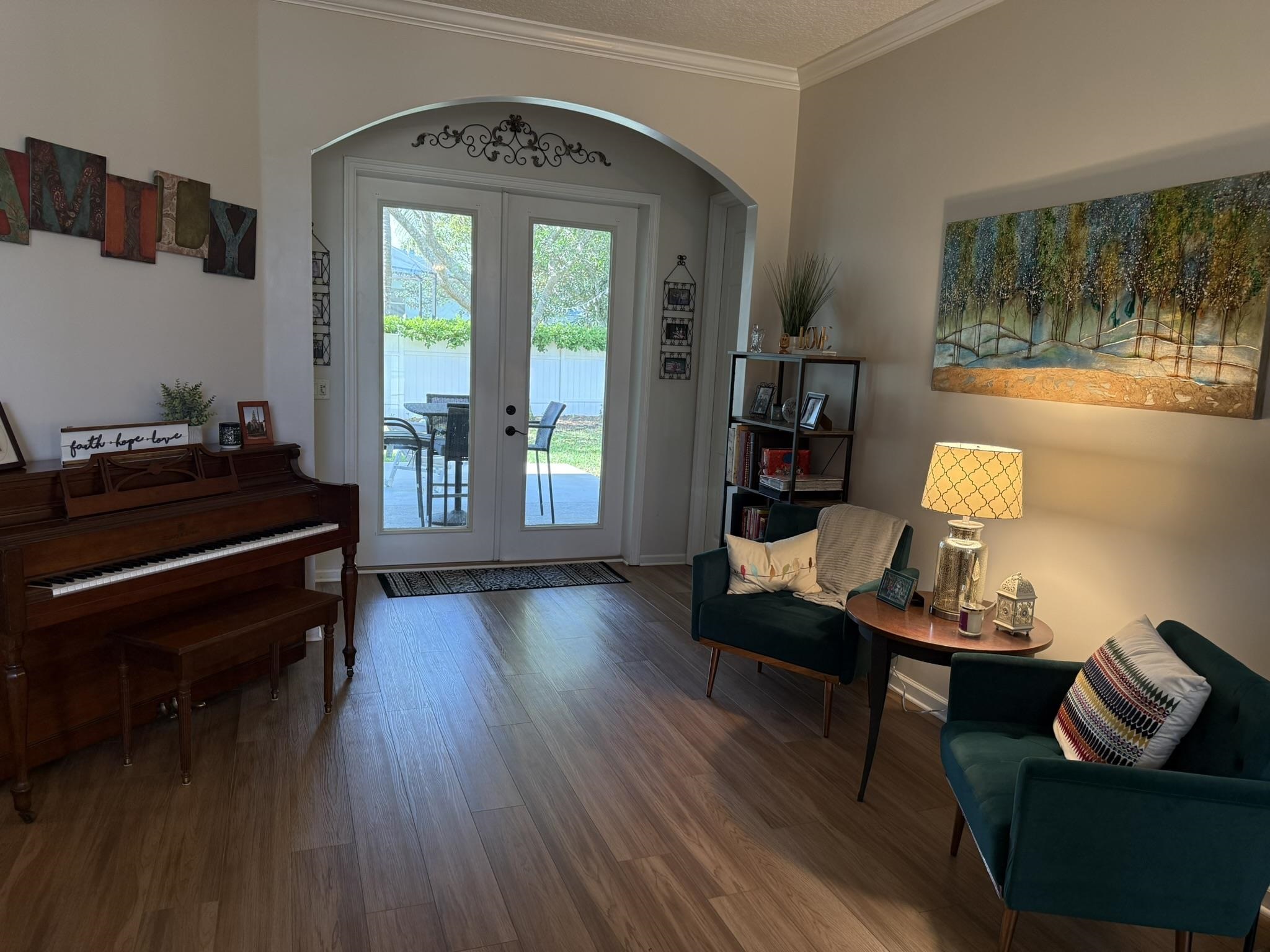 Image 6 of 35 For 356 Palmas Cir