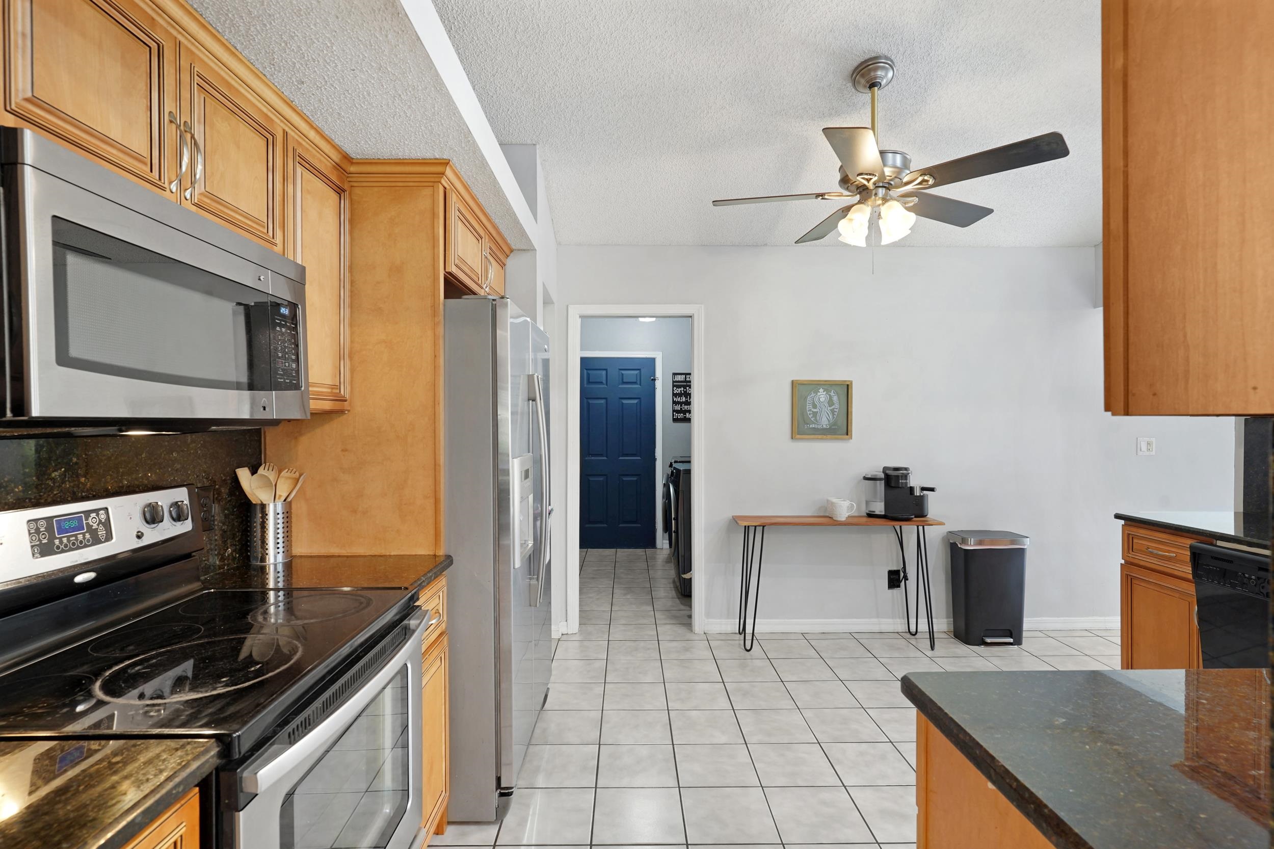 Image 12 of 33 For 4861 Winton Circle