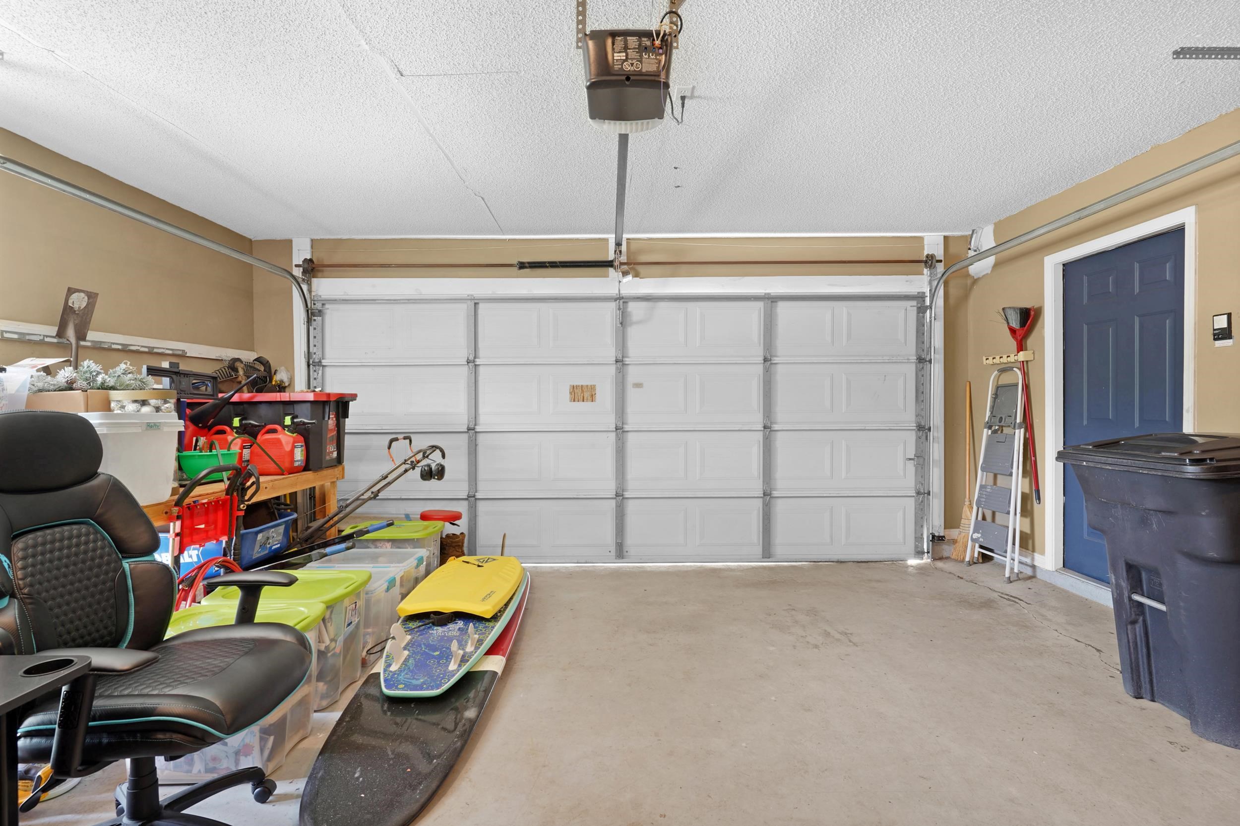 Image 27 of 33 For 4861 Winton Circle