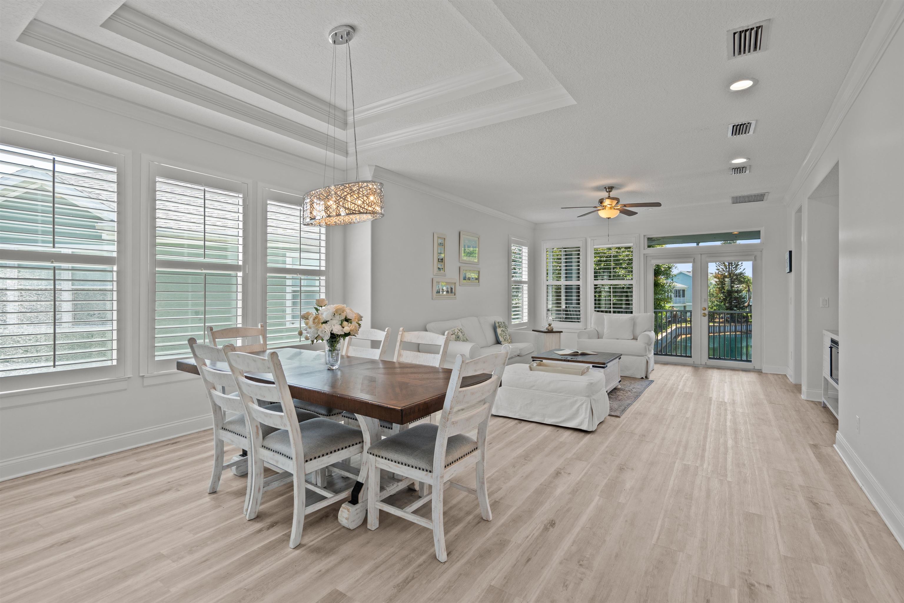 Image 10 of 61 For 110 Sunset Cir