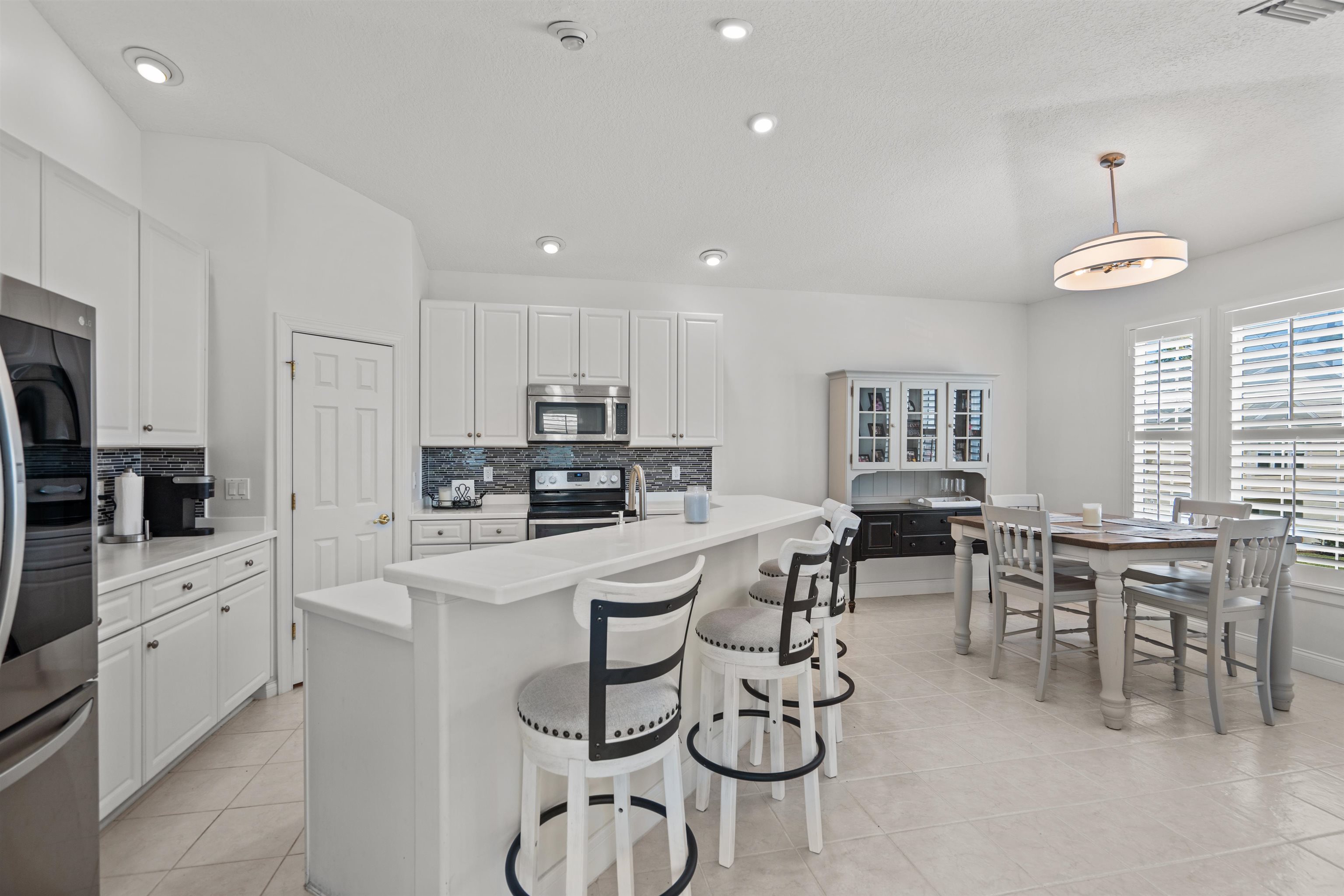 Image 21 of 61 For 110 Sunset Cir