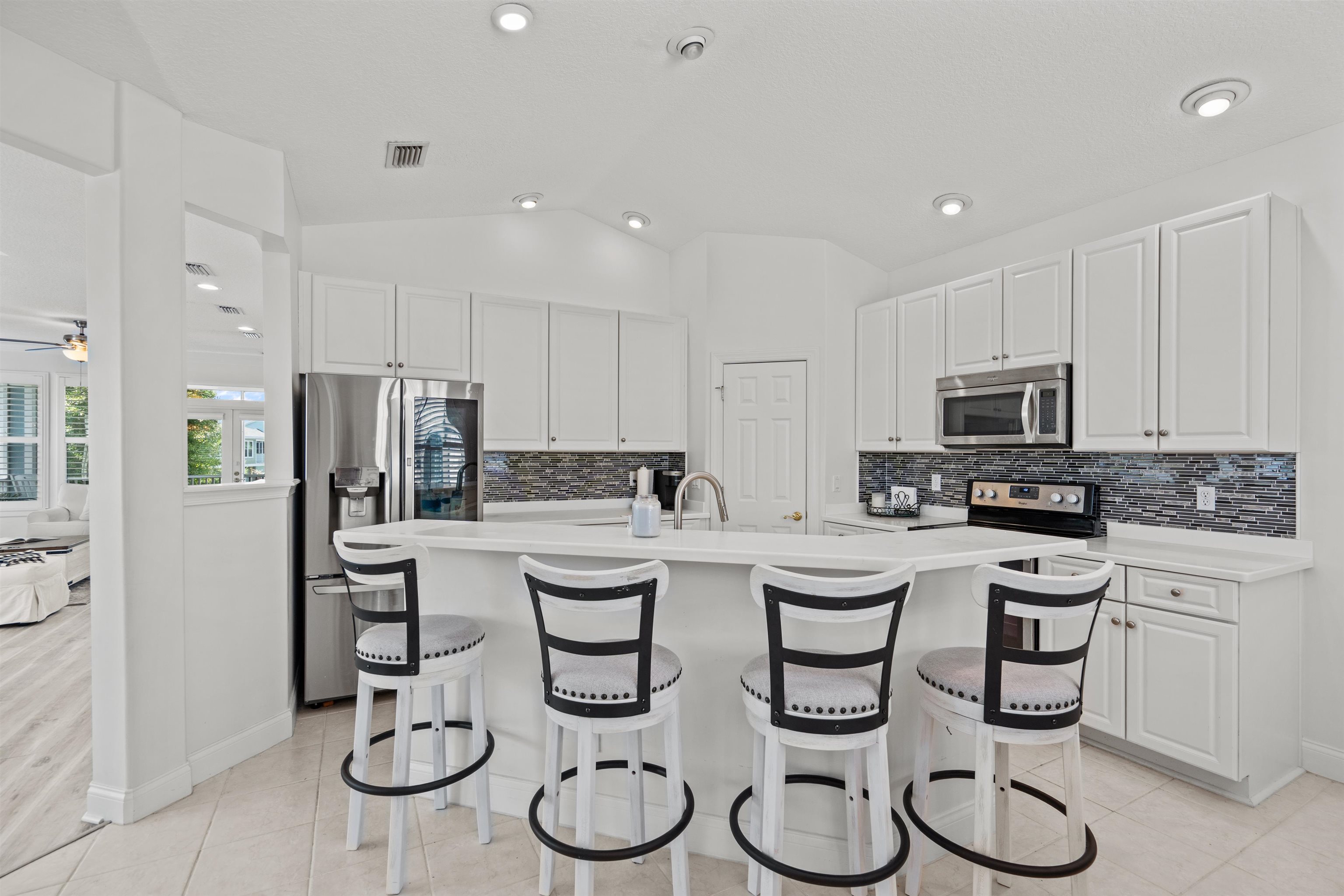 Image 22 of 61 For 110 Sunset Cir