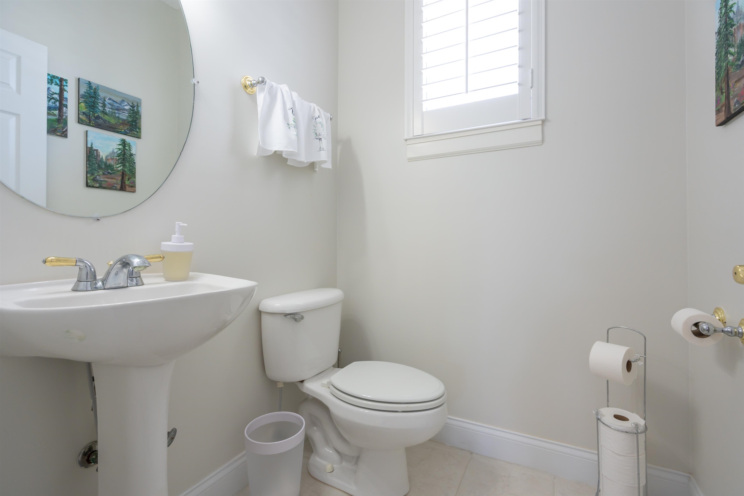 Image 25 of 61 For 110 Sunset Cir