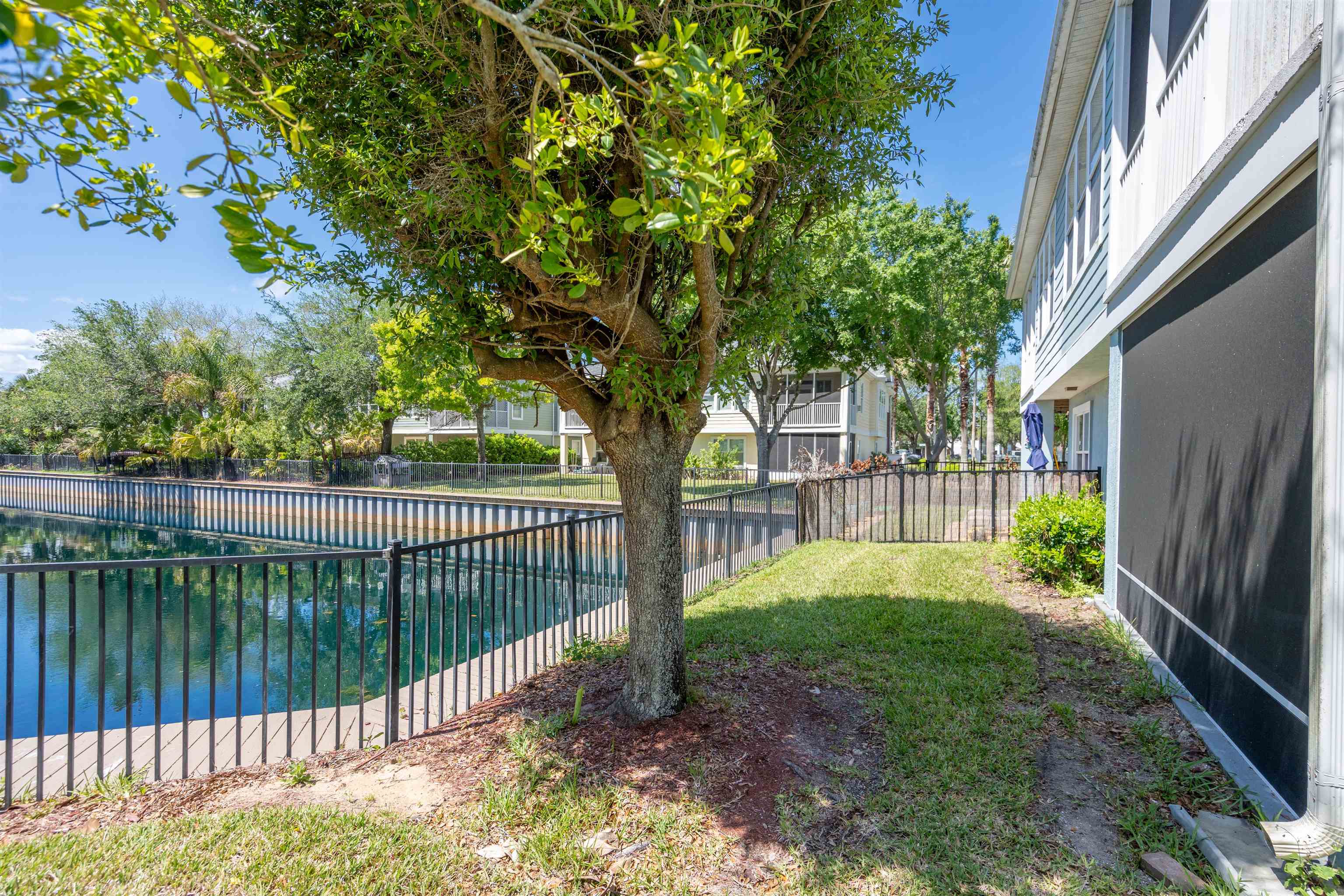 Image 46 of 61 For 110 Sunset Cir