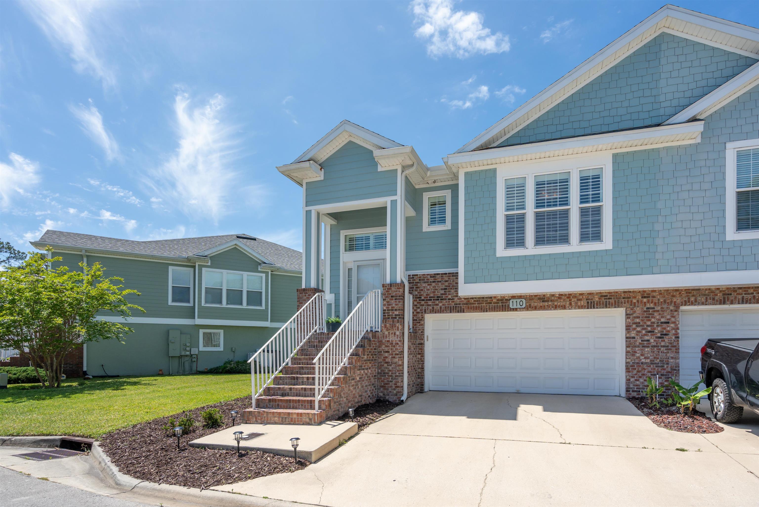 Image 51 of 61 For 110 Sunset Cir