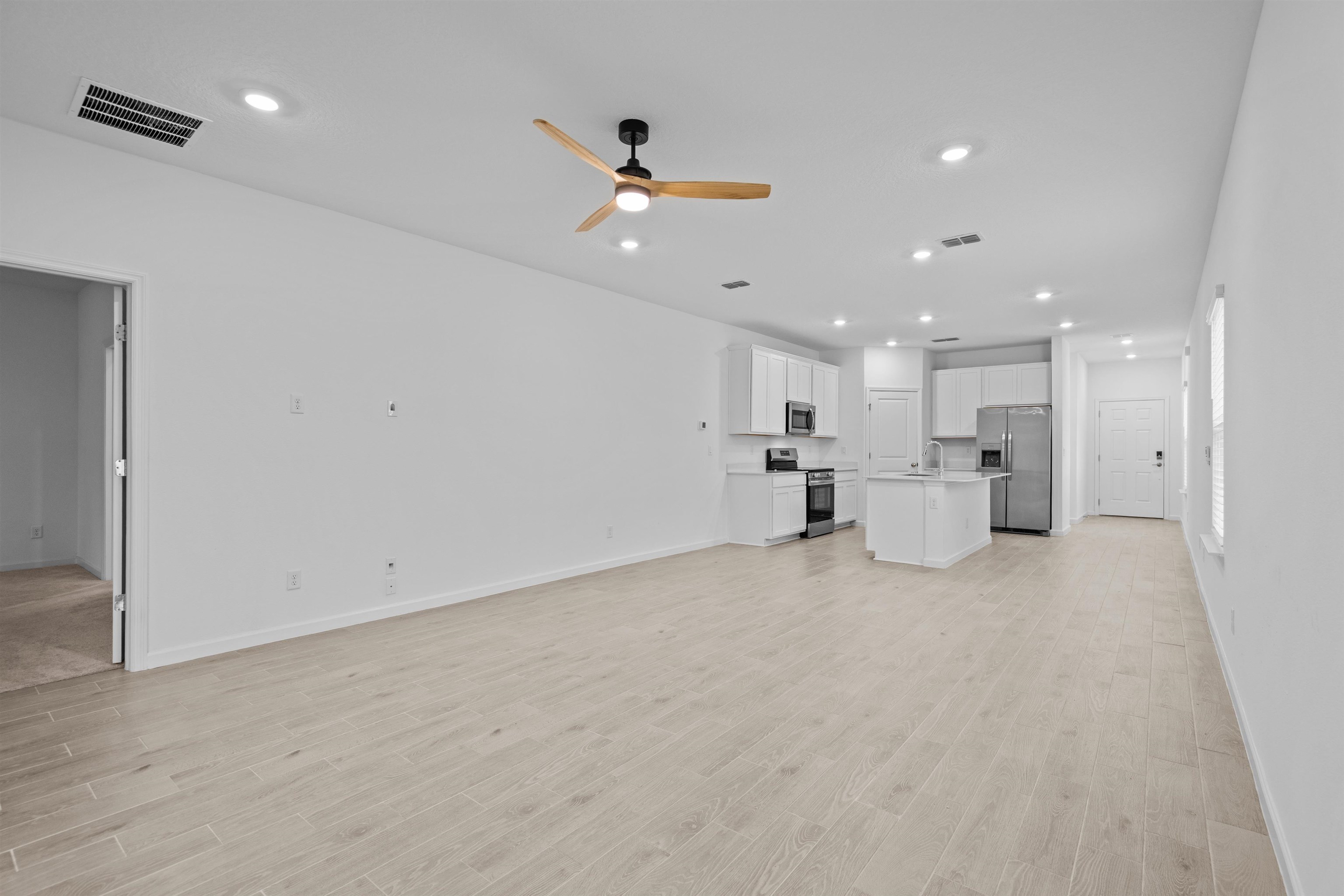 Image 11 of 42 For 55 River Strand Ln