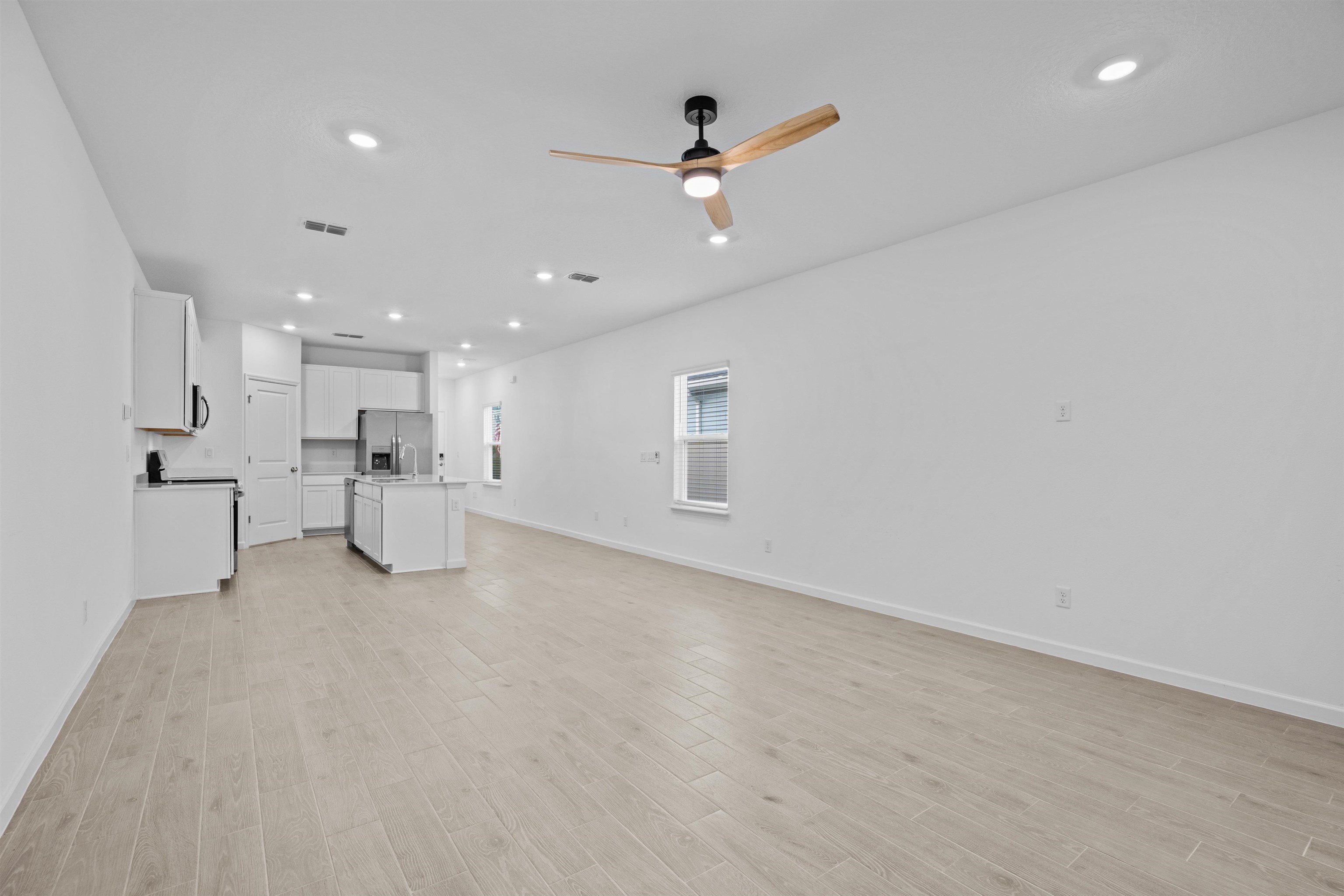 Image 12 of 42 For 55 River Strand Ln