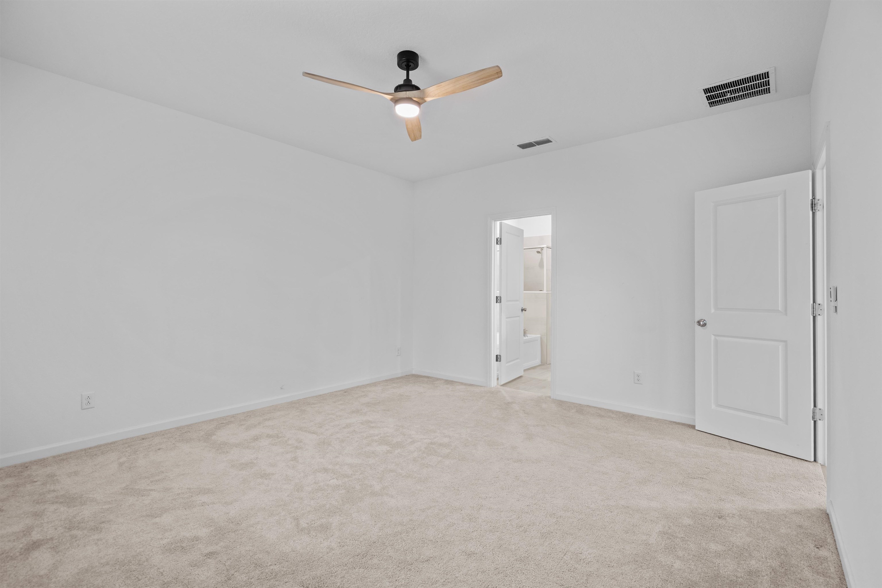 Image 18 of 42 For 55 River Strand Ln