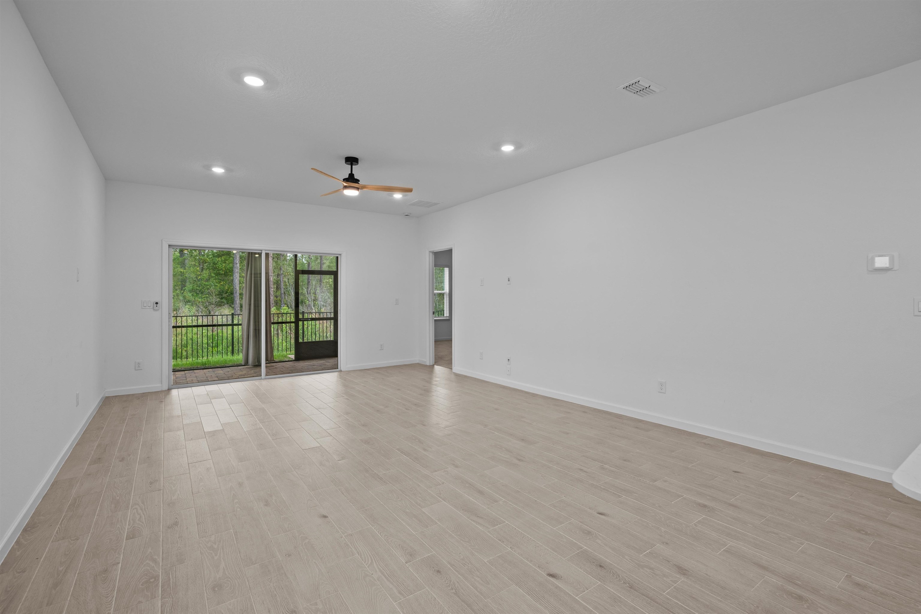 Image 8 of 42 For 55 River Strand Ln