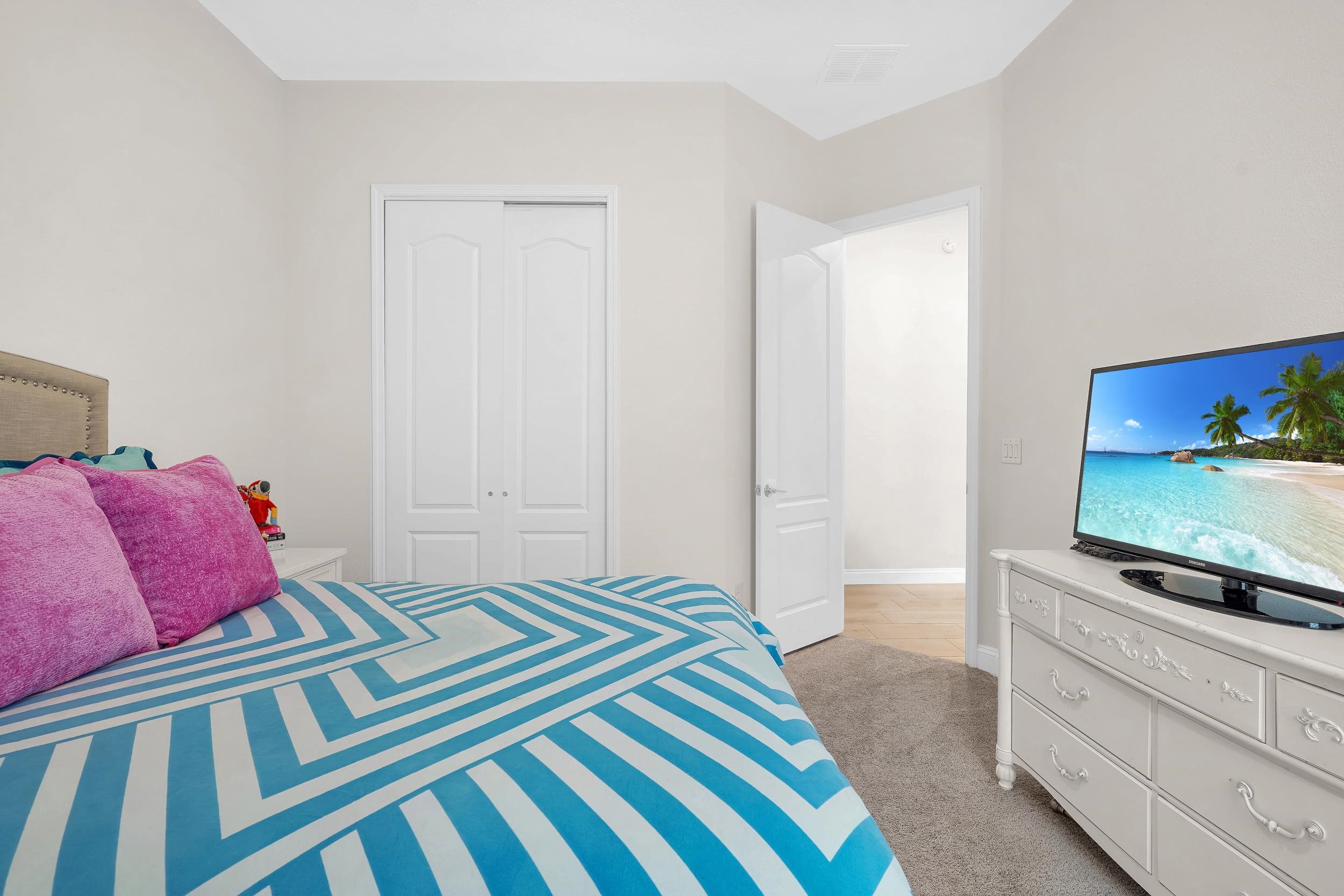 Image 24 of 55 For 15 San Nueve Cir