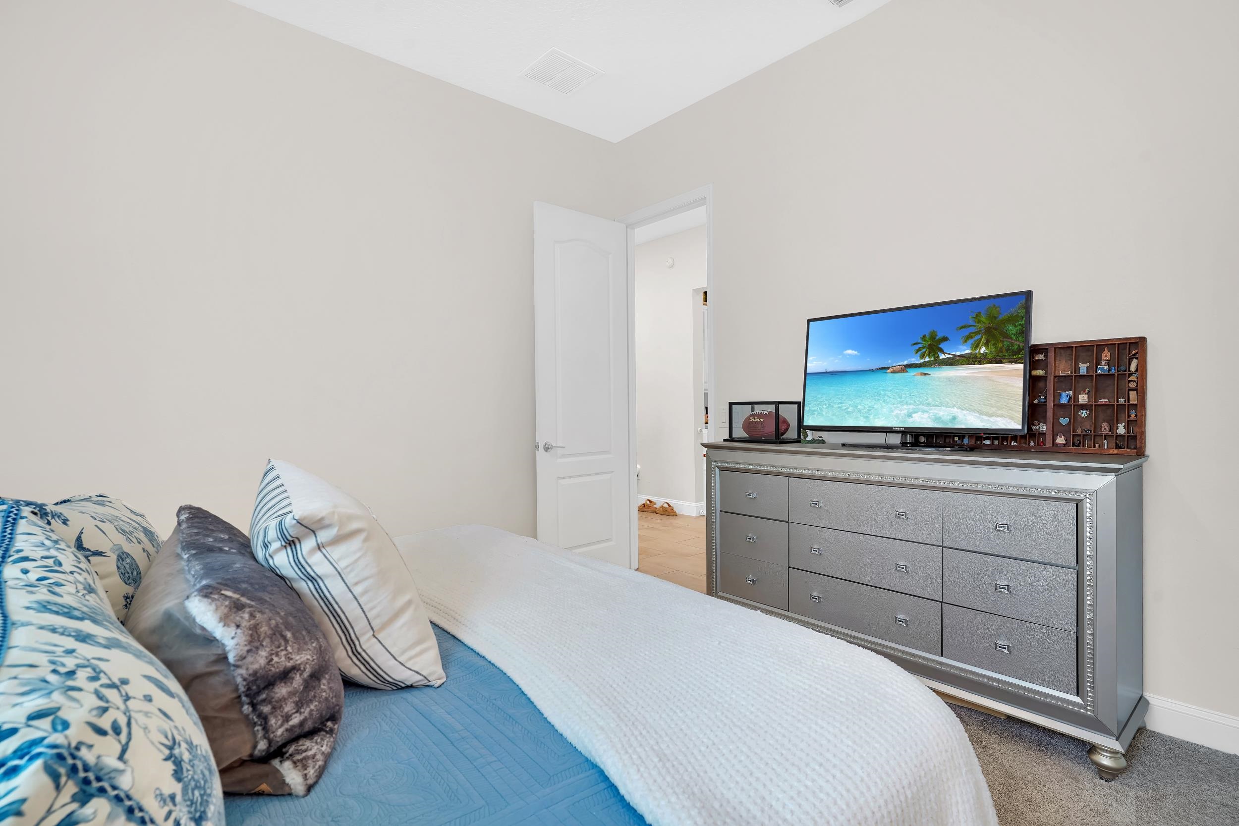 Image 27 of 55 For 15 San Nueve Cir