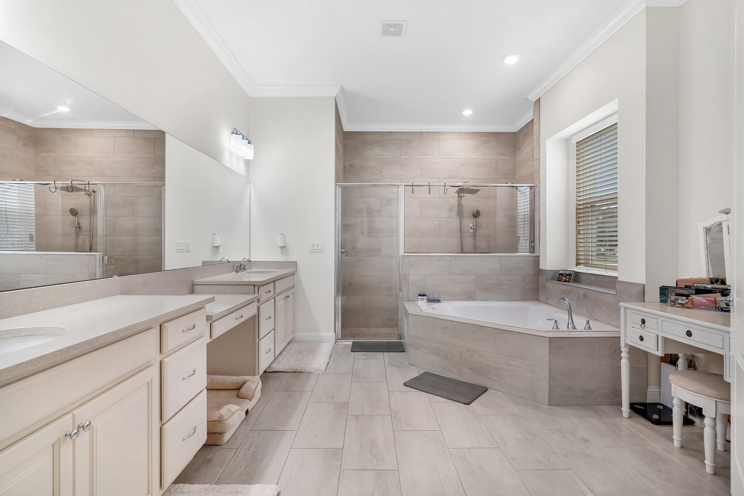 Image 33 of 55 For 15 San Nueve Cir