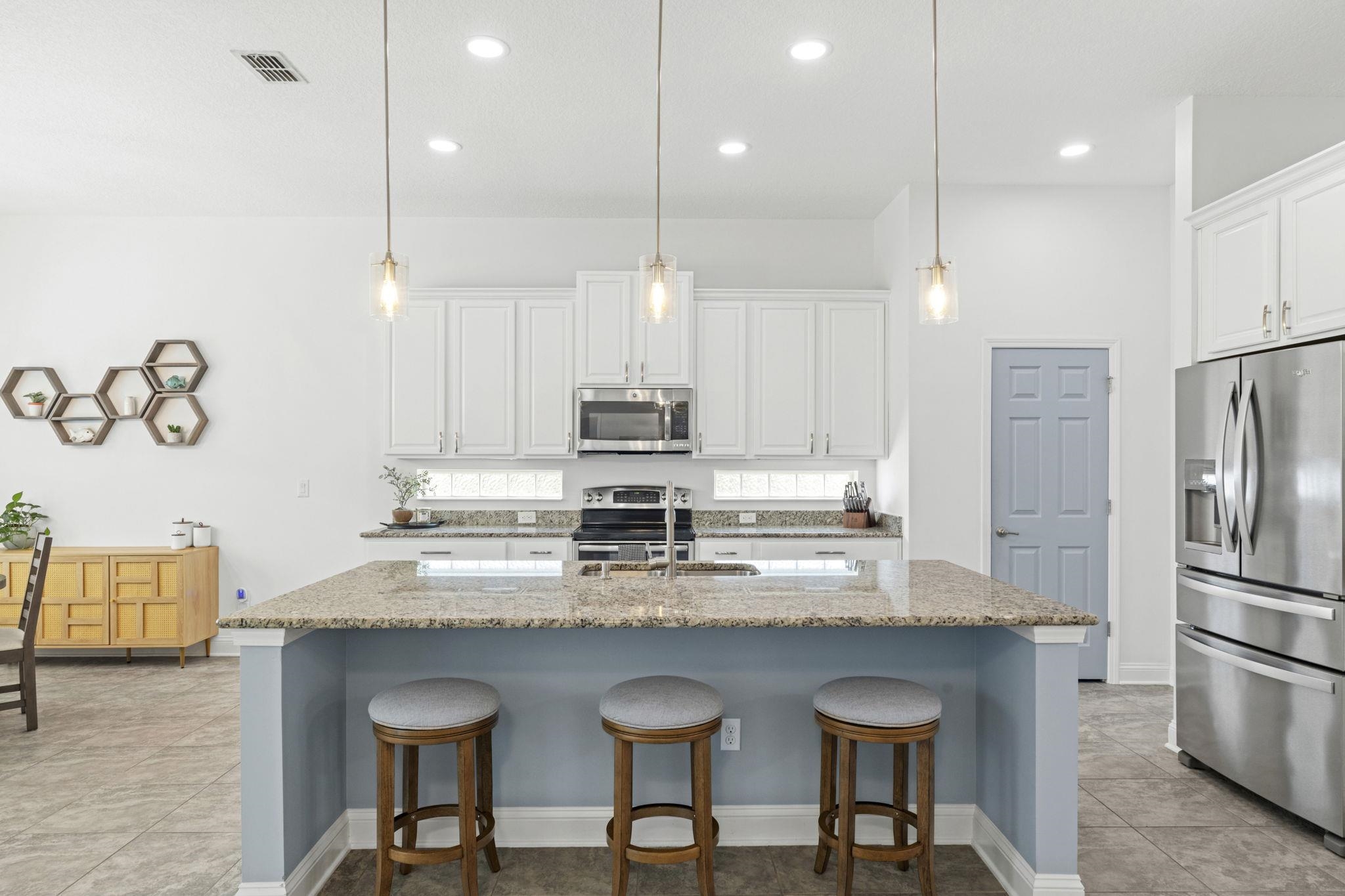 Image 15 of 73 For 225 Moses Creek Blvd