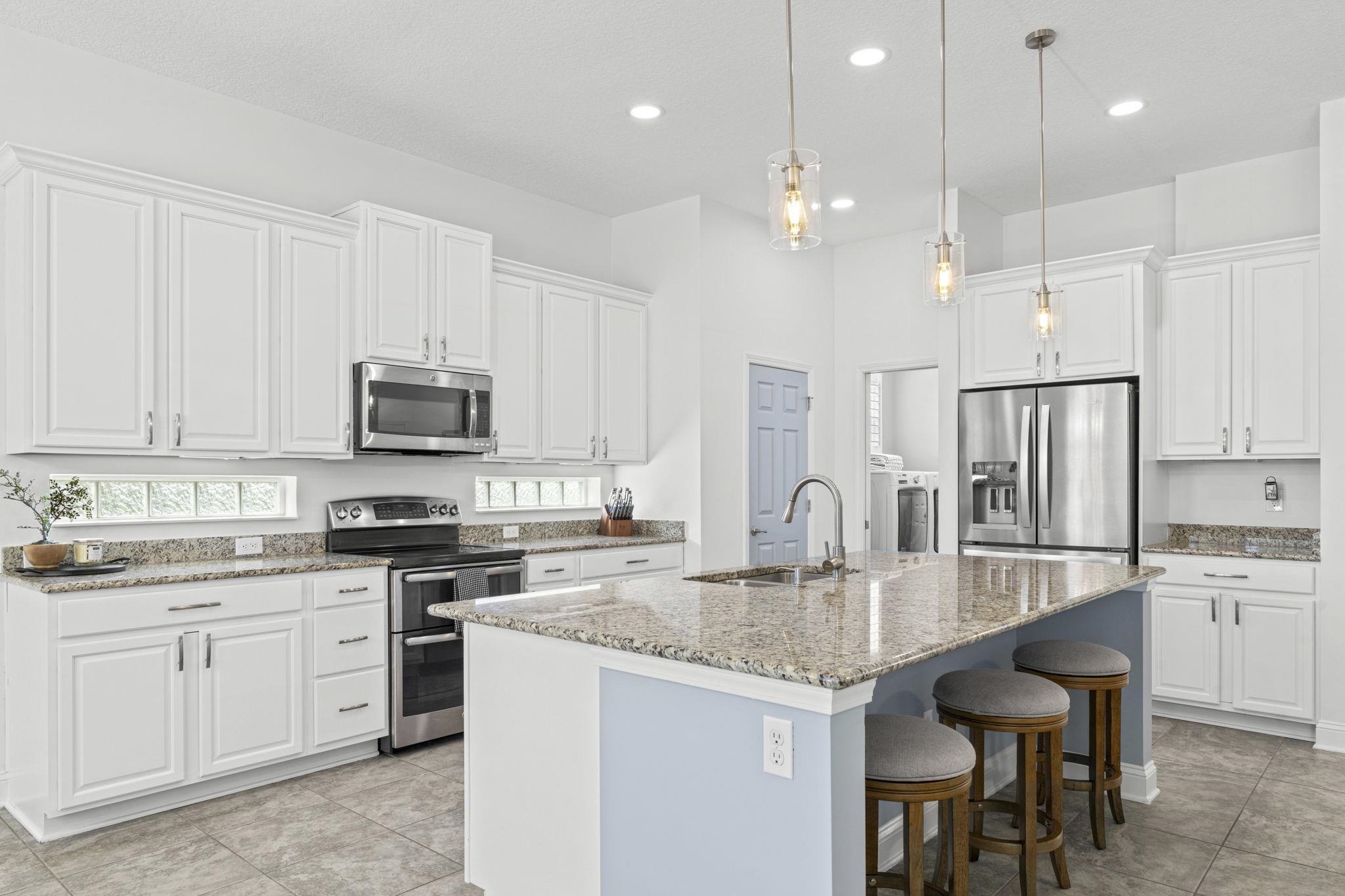 Image 16 of 73 For 225 Moses Creek Blvd