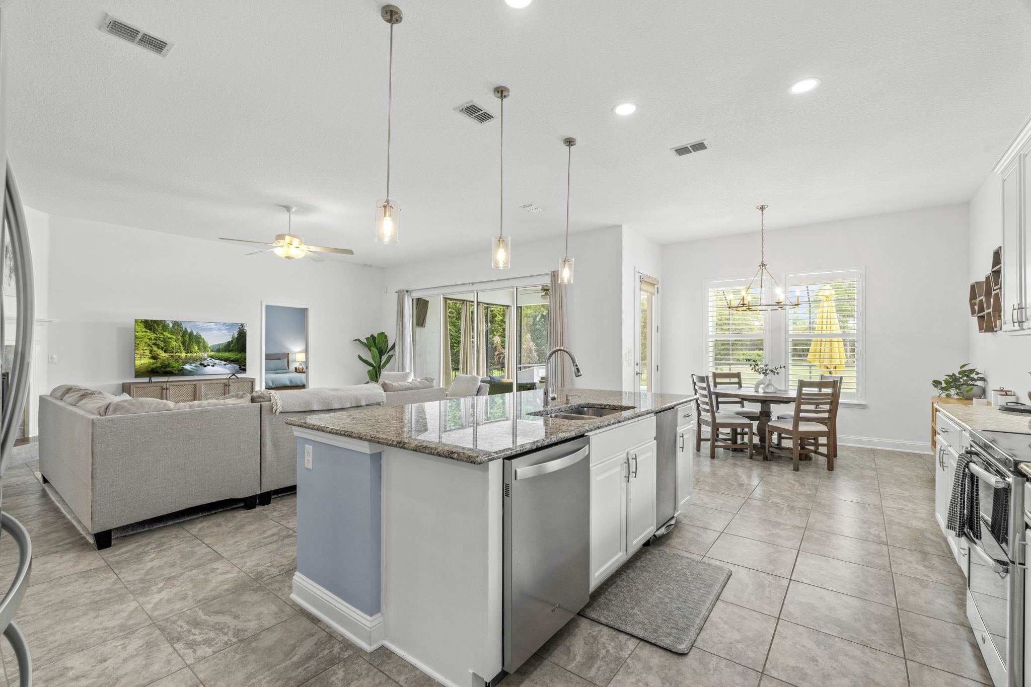 Image 19 of 73 For 225 Moses Creek Blvd