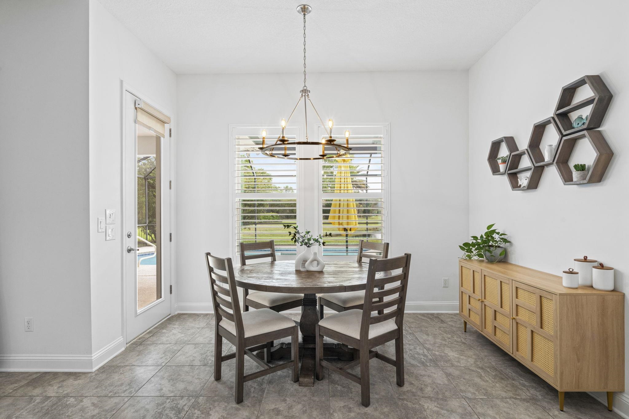 Image 21 of 73 For 225 Moses Creek Blvd