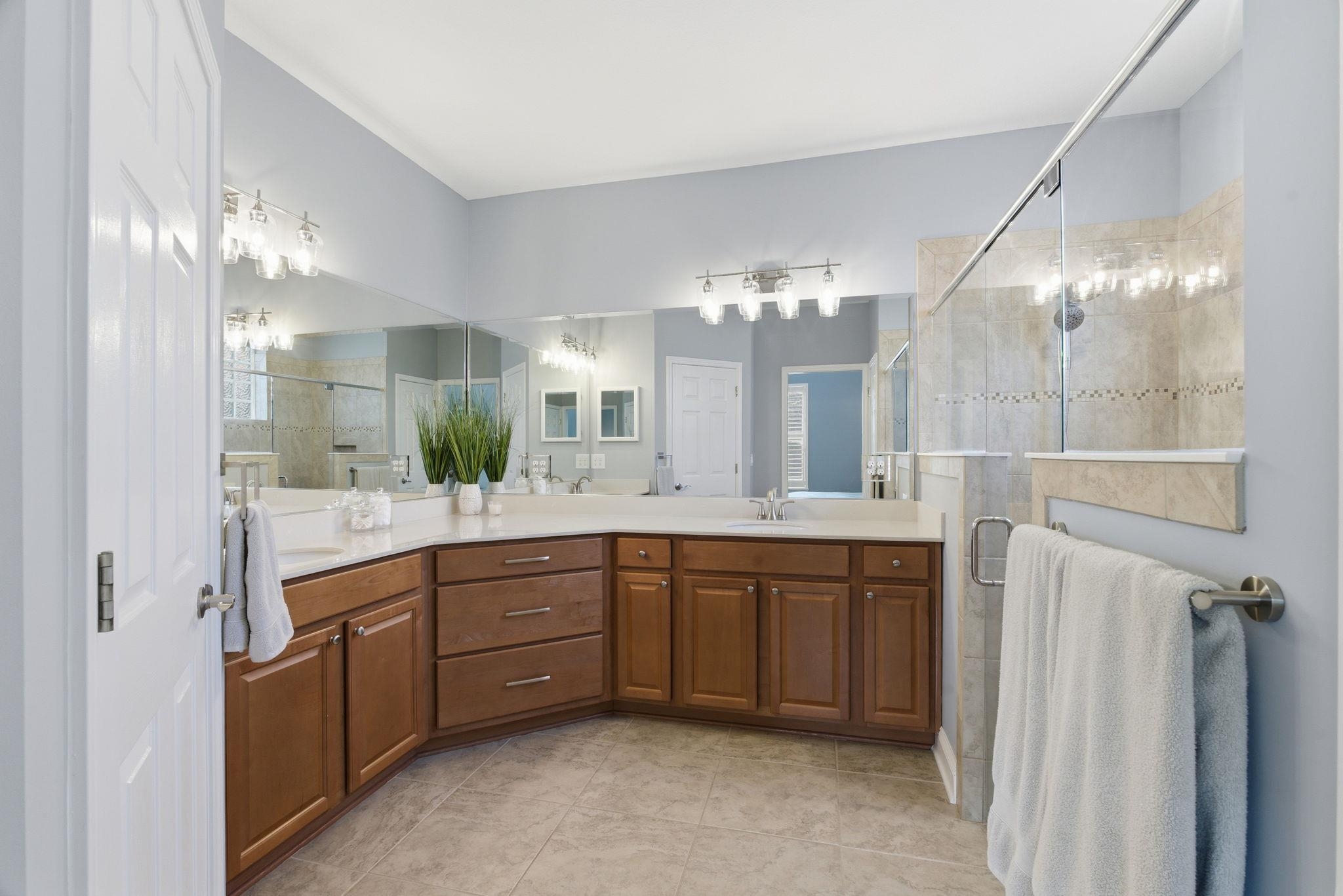 Image 32 of 73 For 225 Moses Creek Blvd